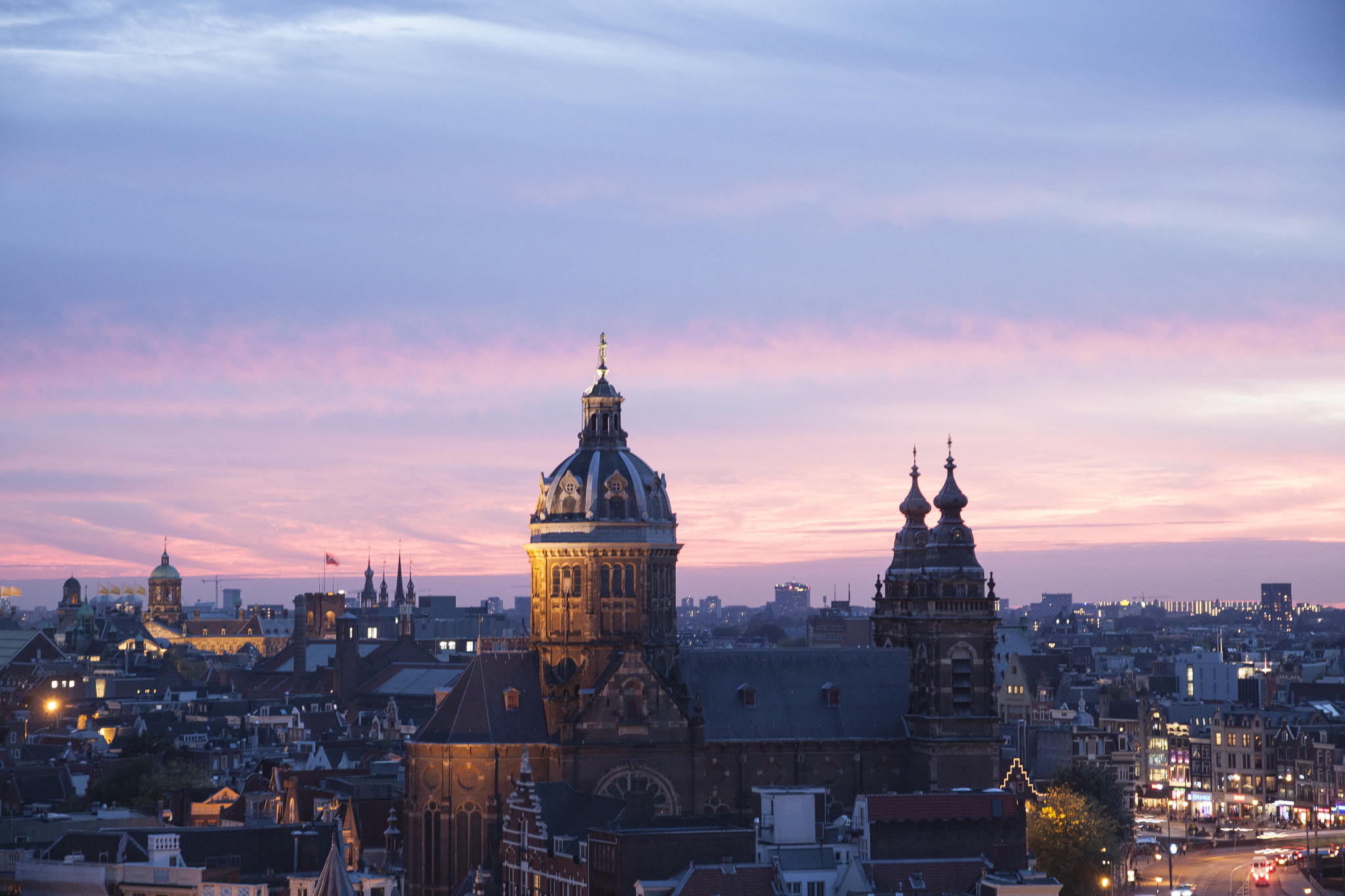 Canon EOS 50D sample photo. Amsterdam cathedral at sunset photography