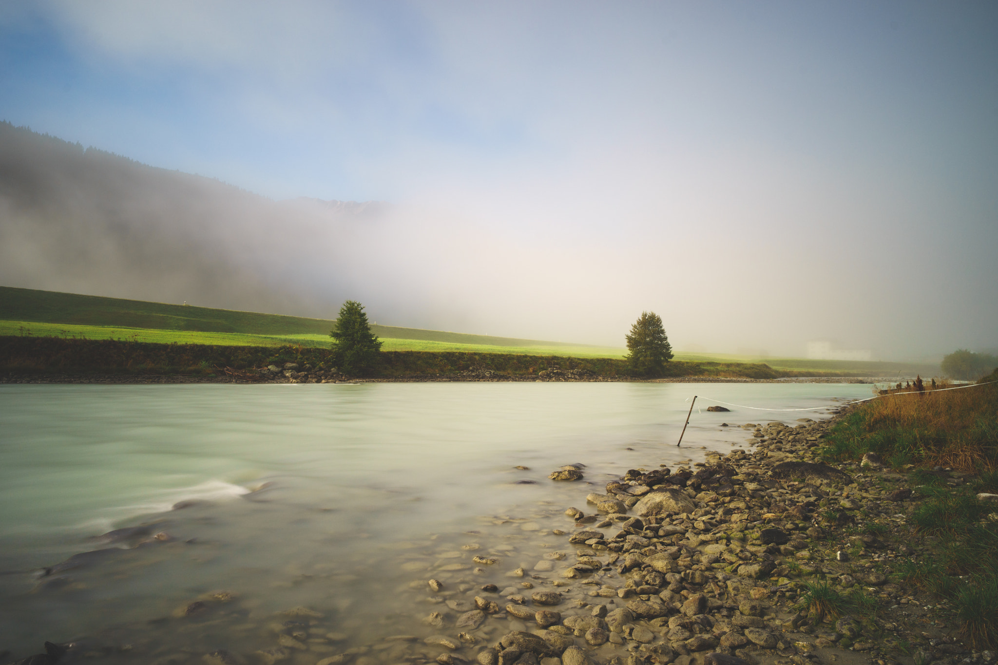 E 21mm F2.8 sample photo. Nature flow photography