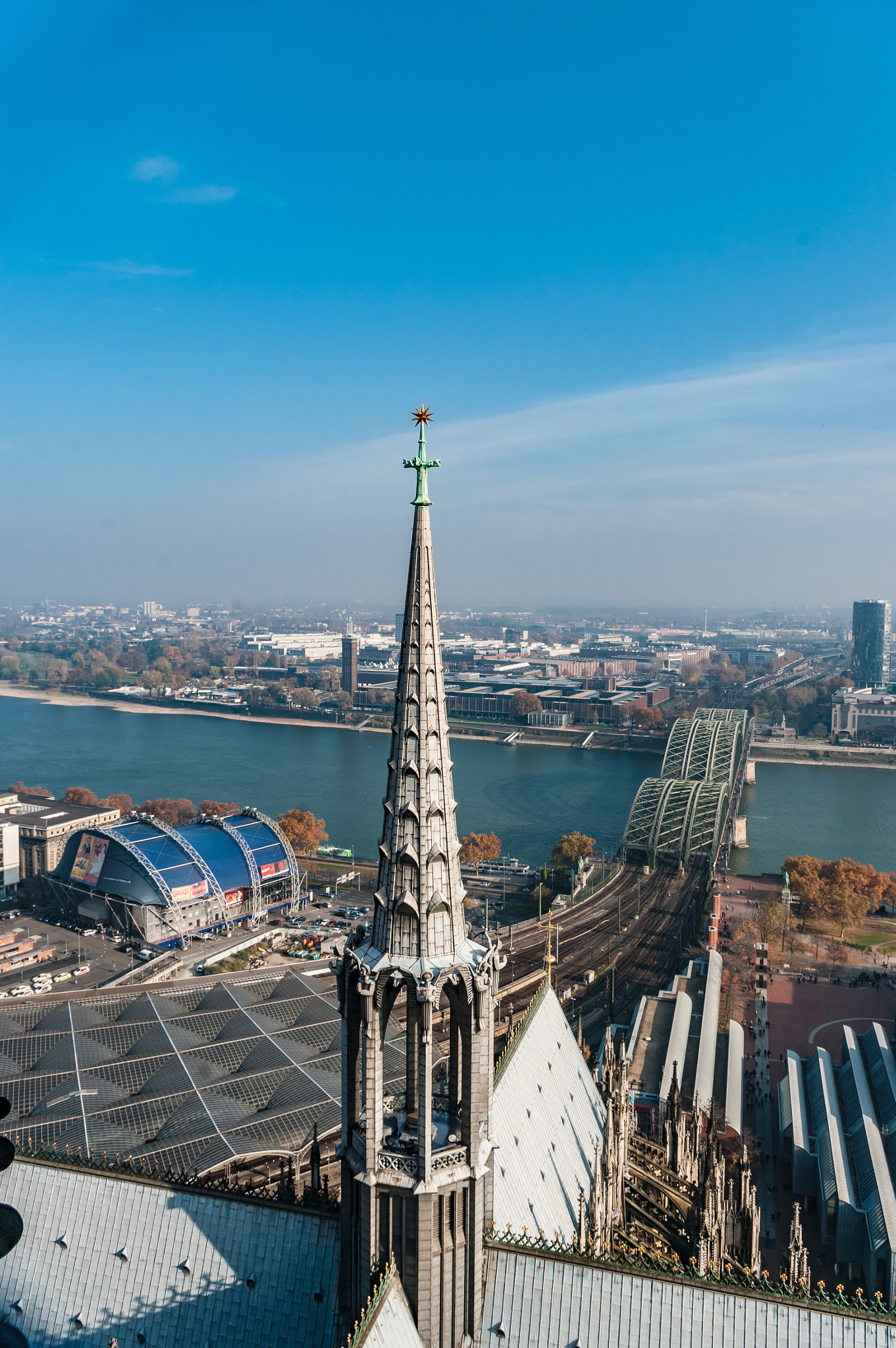 Pentax K20D sample photo. Cologne cathedral photography
