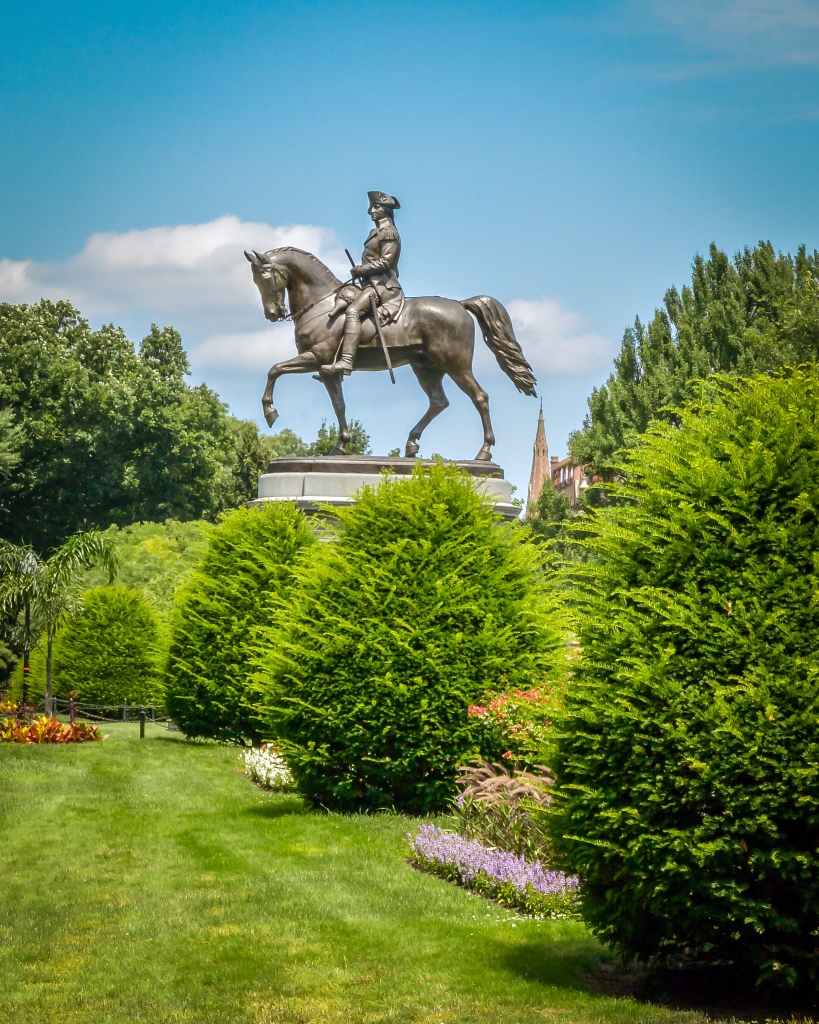 Nikon 1 Nikkor AW 11-27.5mm F3.5-5.6 sample photo. George washington statue, boston garden photography