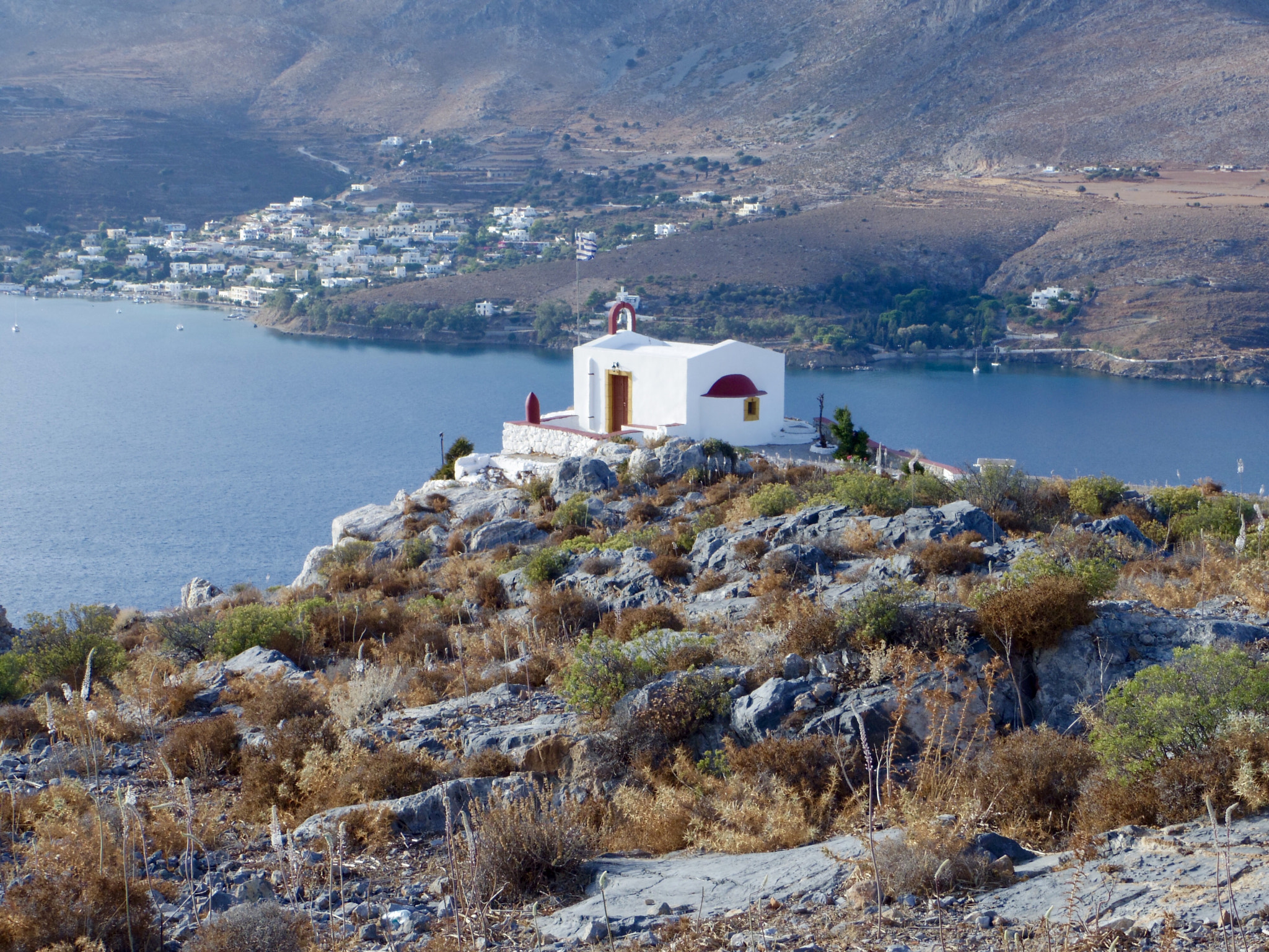 Pentax Q sample photo. Church, leros photography