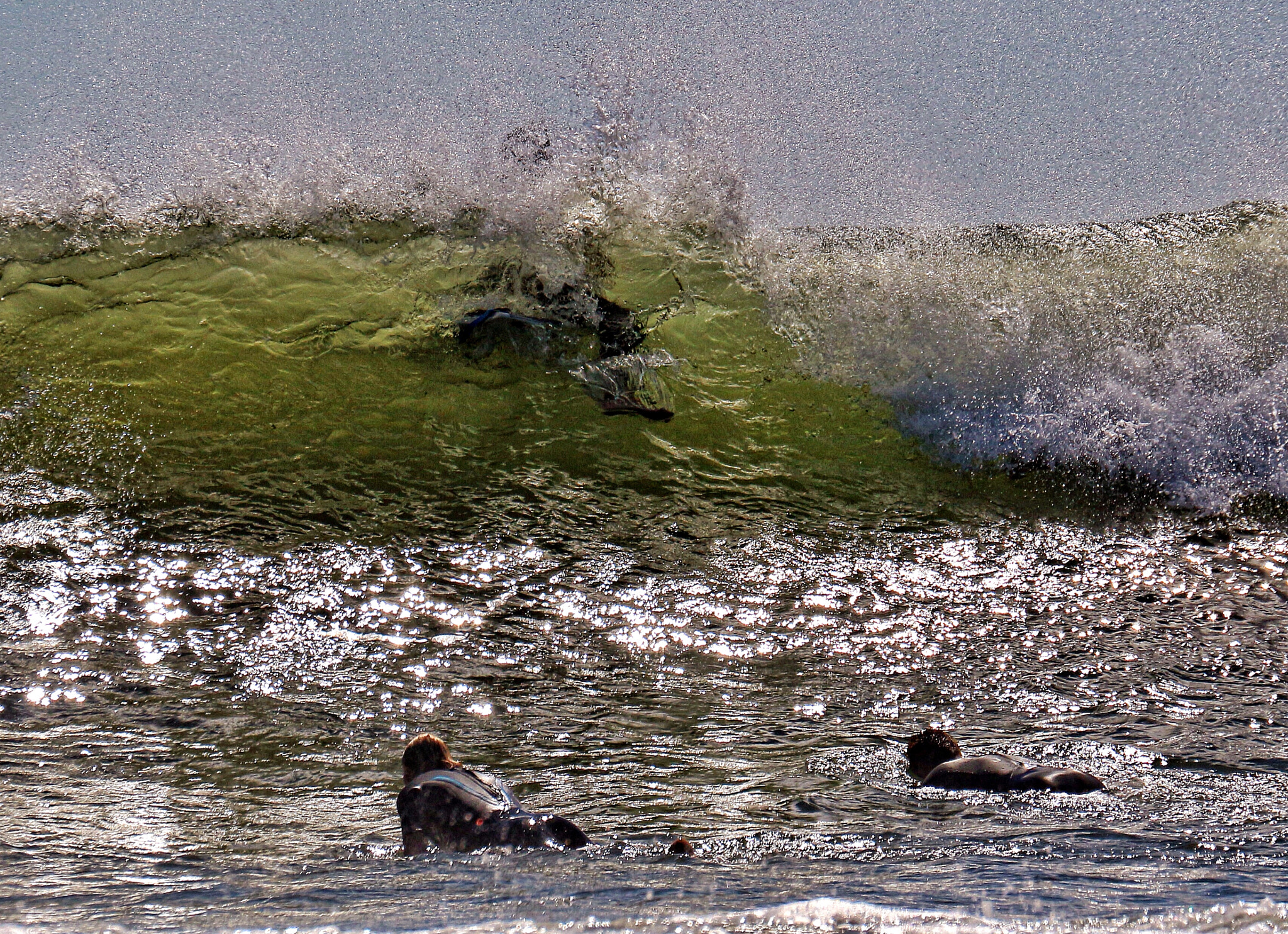 Canon EF 70-300mm F4-5.6L IS USM sample photo. Surfer in the wave photography