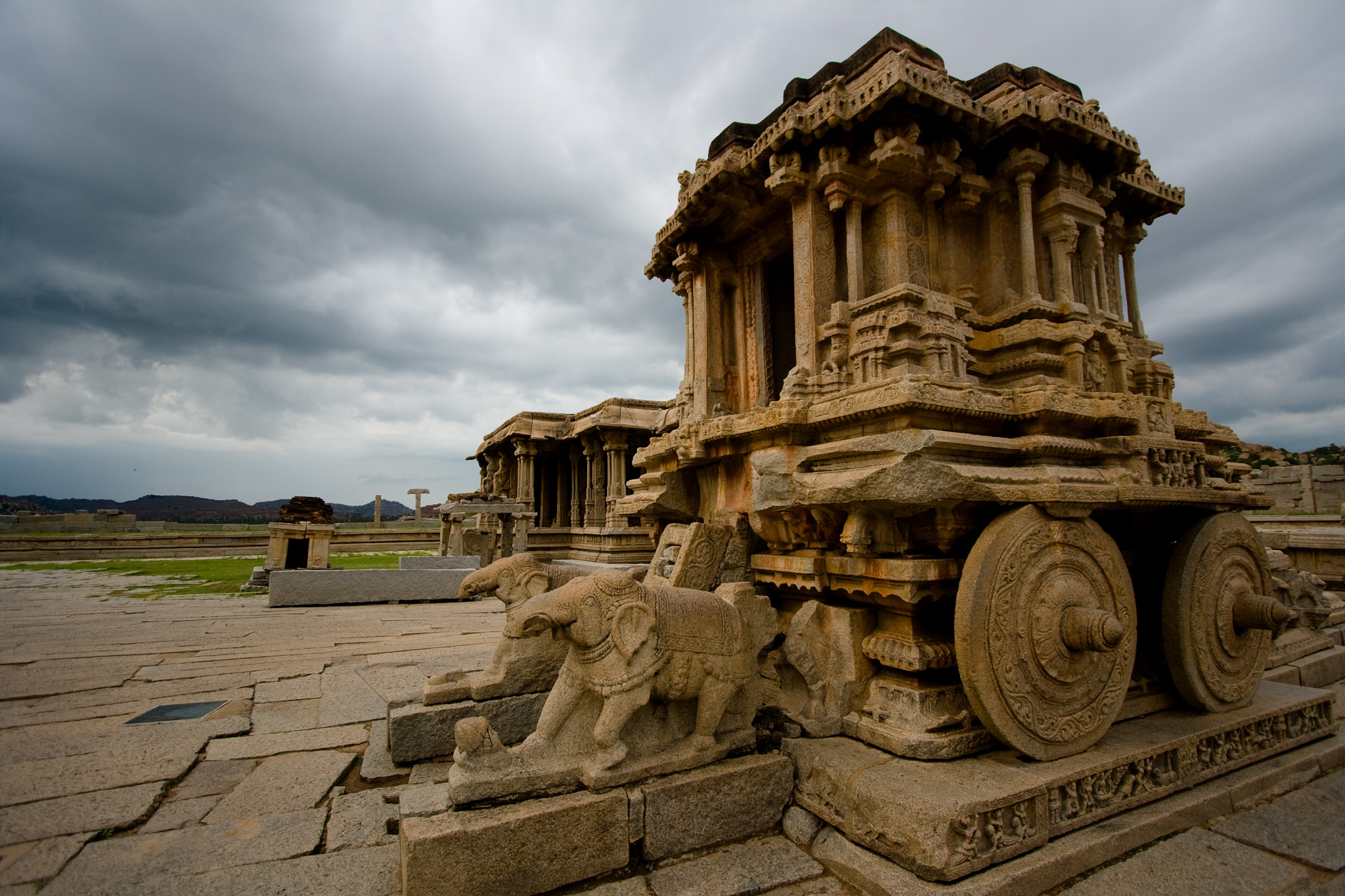Canon EF-S 10-22mm F3.5-4.5 USM sample photo. Hampi india photography