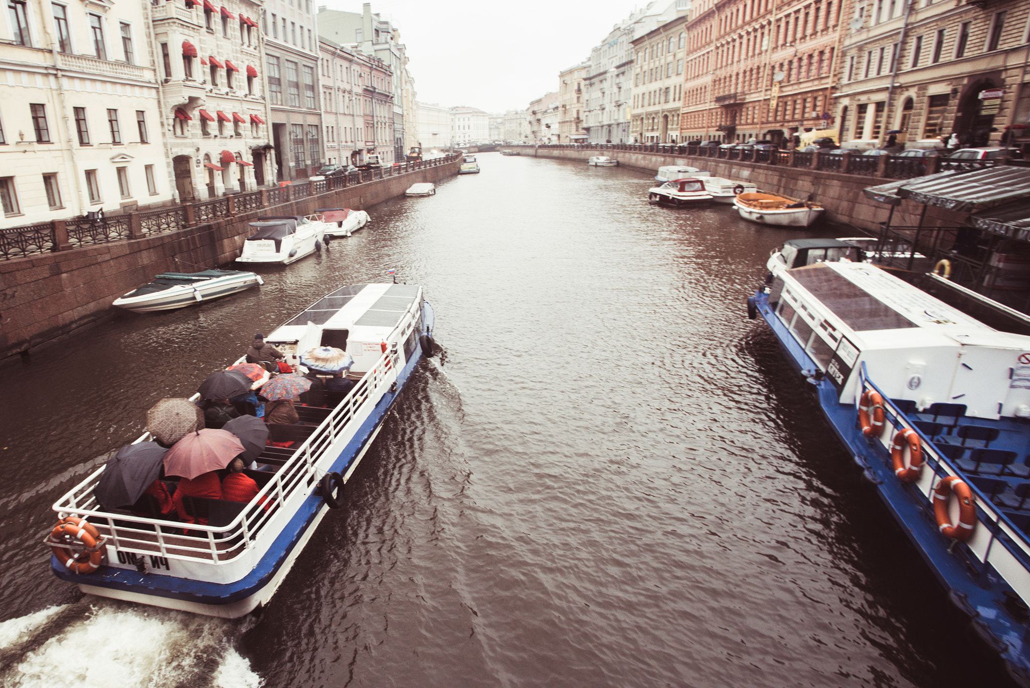 Nikon AF Nikkor 14mm F2.8D ED sample photo. Saint petersburg photography