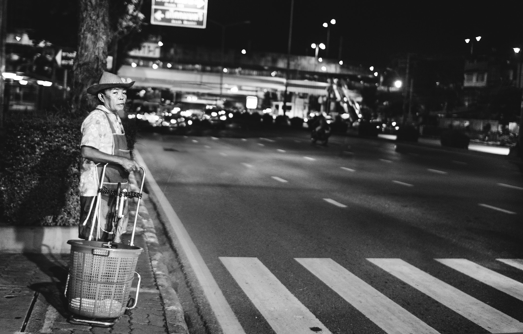 Sigma 30mm F1.4 EX DC HSM sample photo. Street cowboy photography