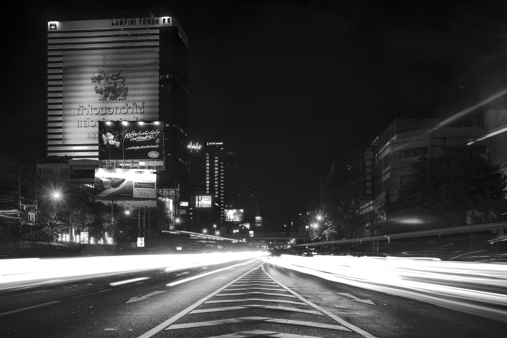 Canon EOS 550D (EOS Rebel T2i / EOS Kiss X4) sample photo. Khlong toei photography