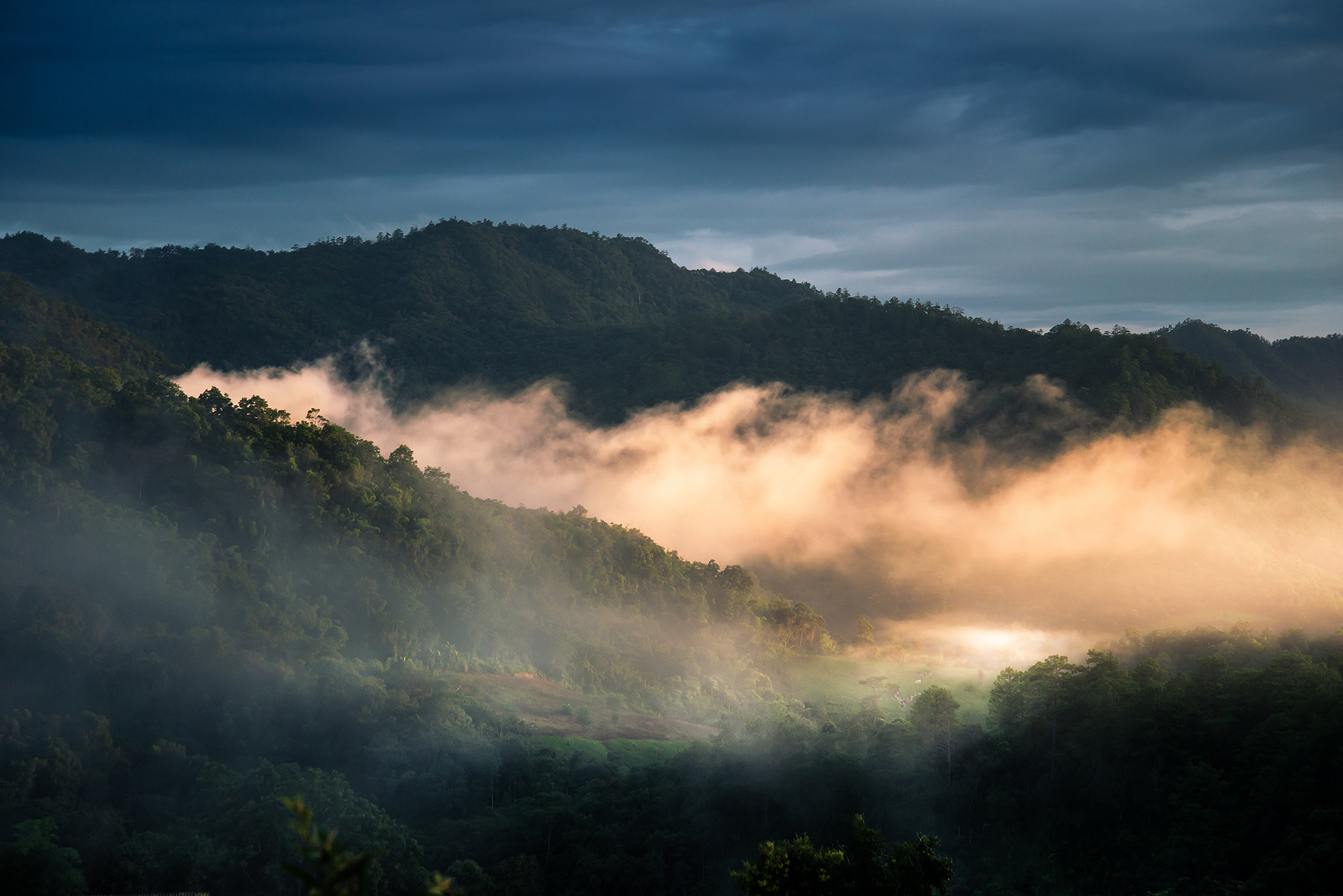 Nikon D800E sample photo. Last light photography