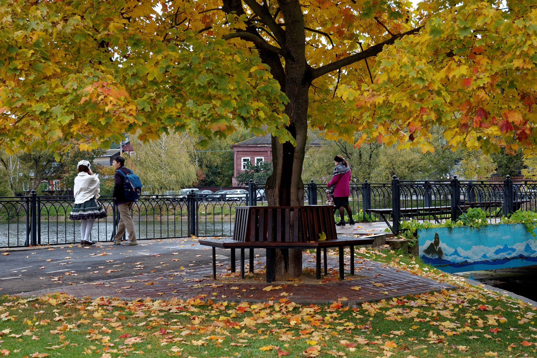 Nikon D50 sample photo. Near the lake photography