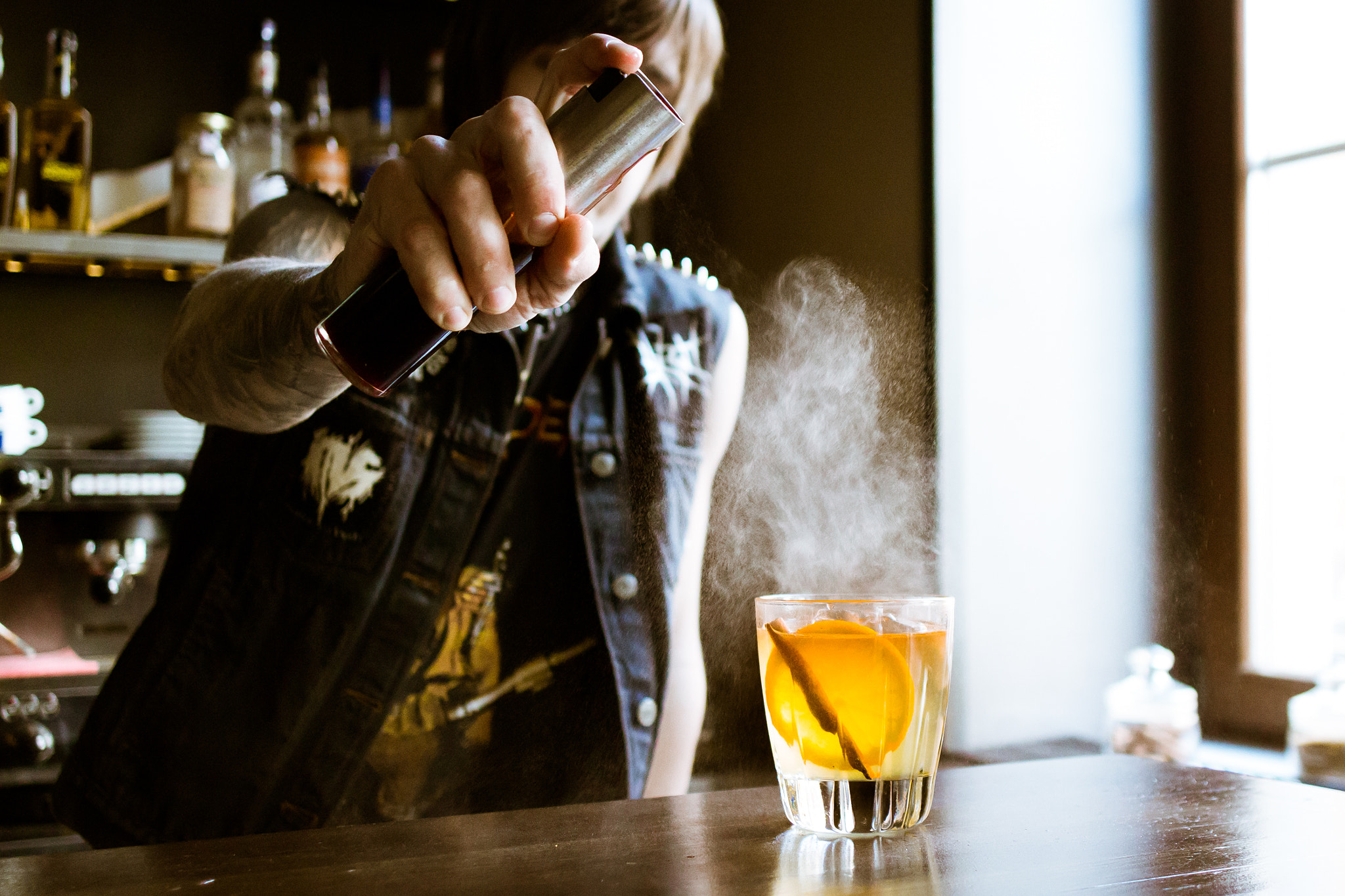 Canon EF 24mm F2.8 IS USM sample photo. Best cocktails in town photography