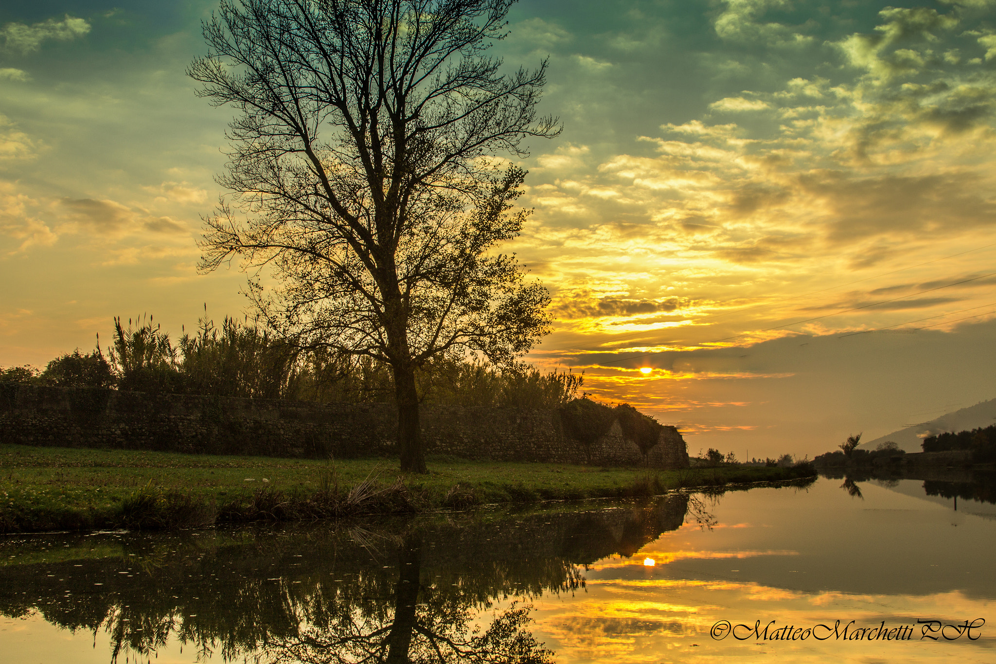 Canon EF 28-135mm F3.5-5.6 IS USM sample photo. Sunset at river photography