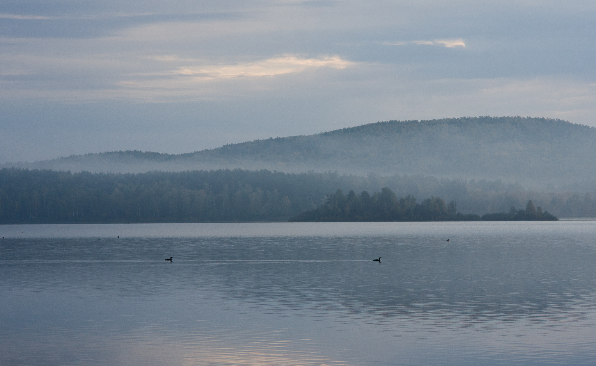 Sony Alpha DSLR-A450 sample photo. Morning fogs on arakul lake photography