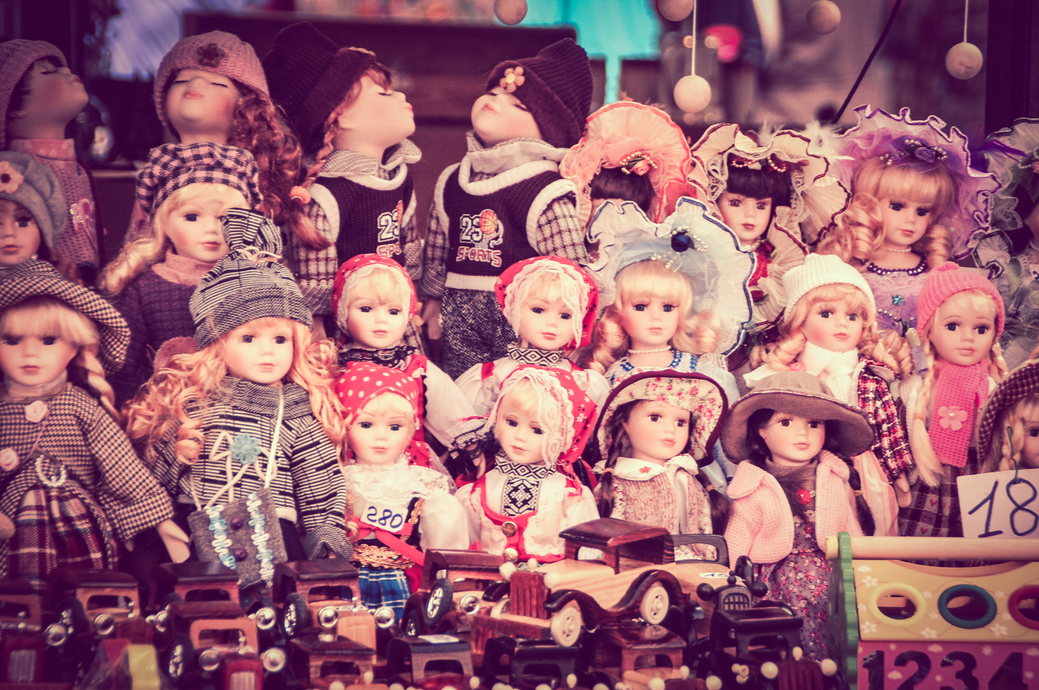 Nikon D300 sample photo. Dolls in a city market, prague photography