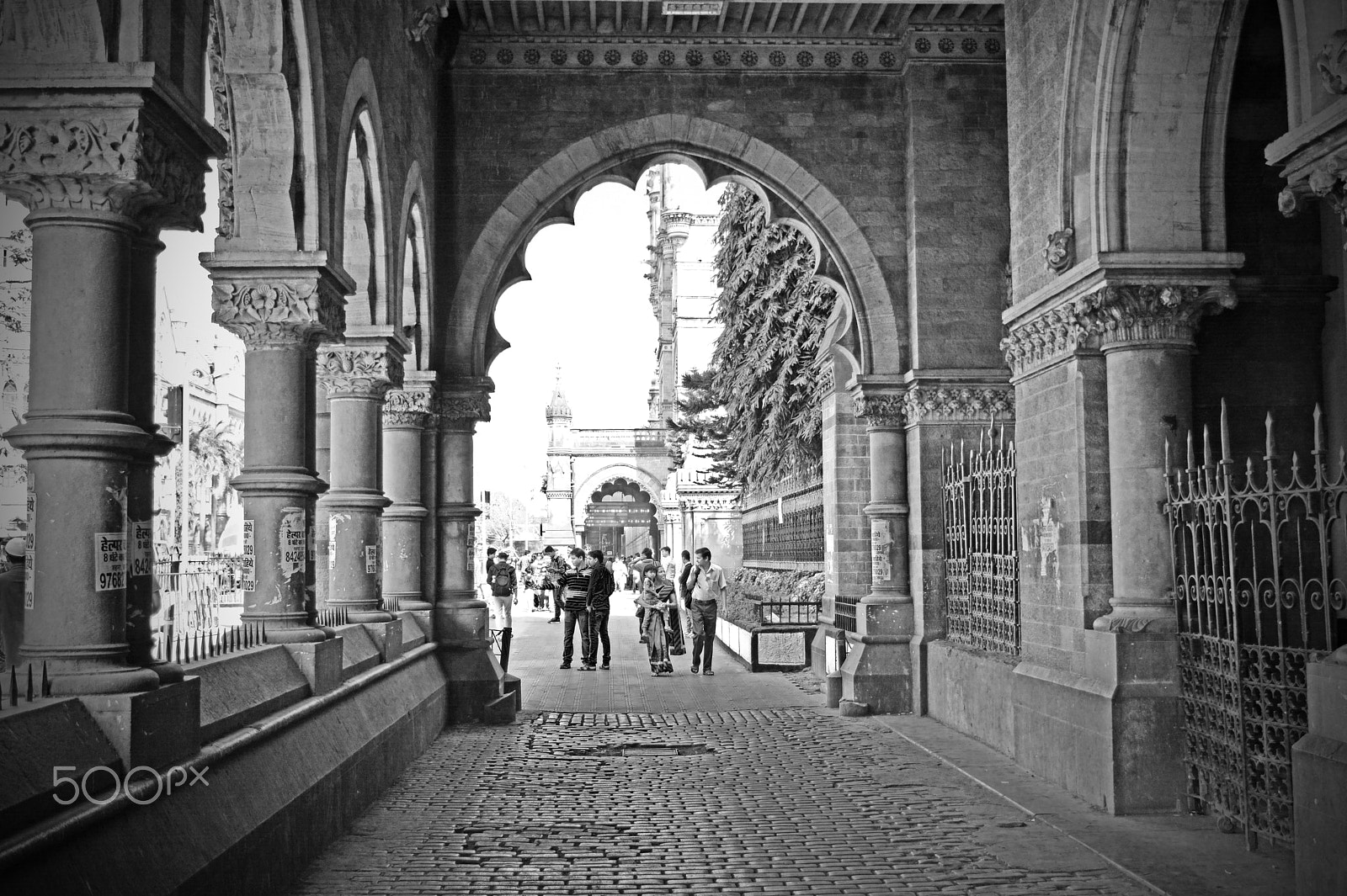 Nikon AF-S Nikkor 70-200mm F4G ED VR sample photo. Mumbai_cst.jpg photography