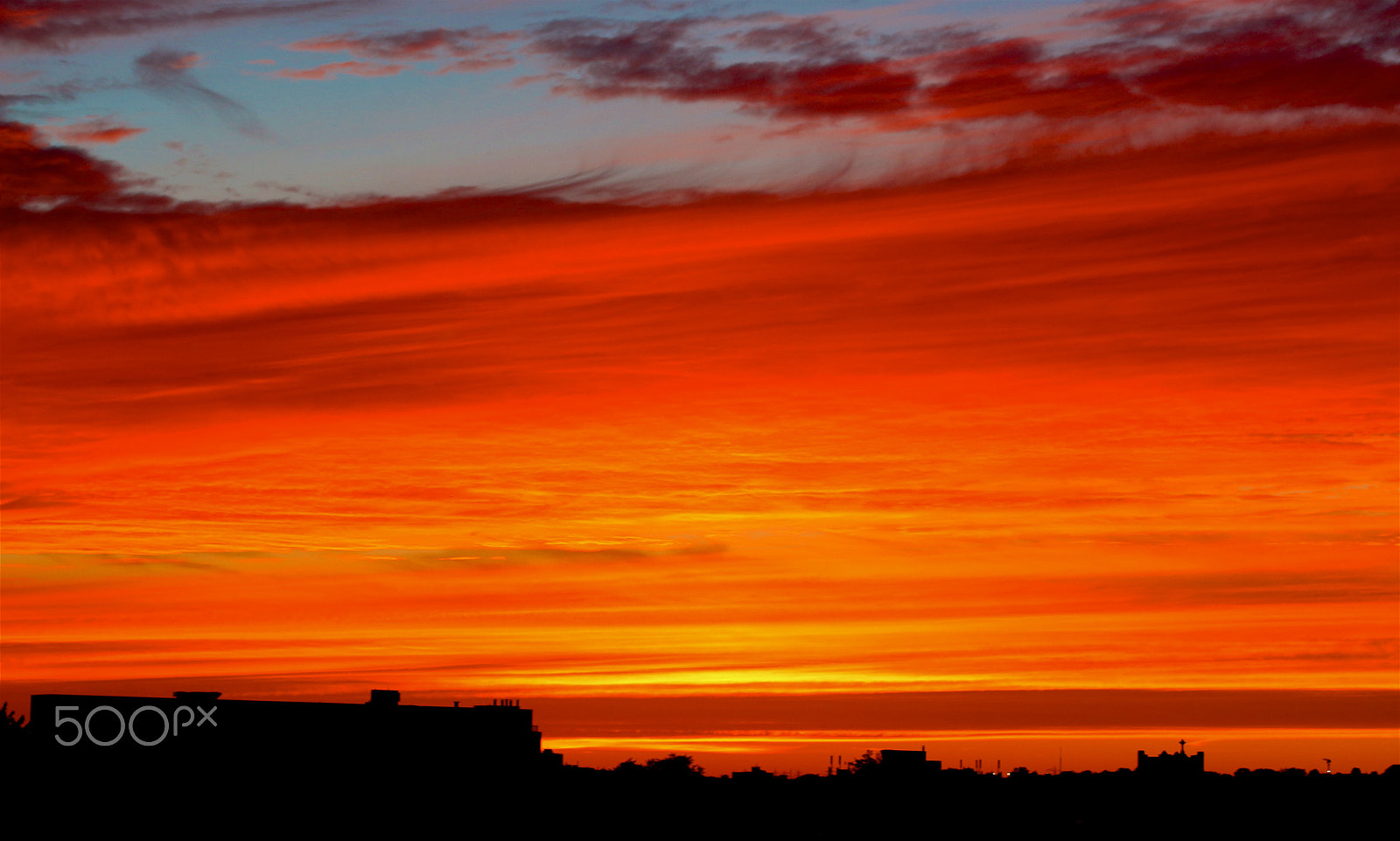 Canon EF-S 60mm F2.8 Macro USM sample photo. Red sky photography