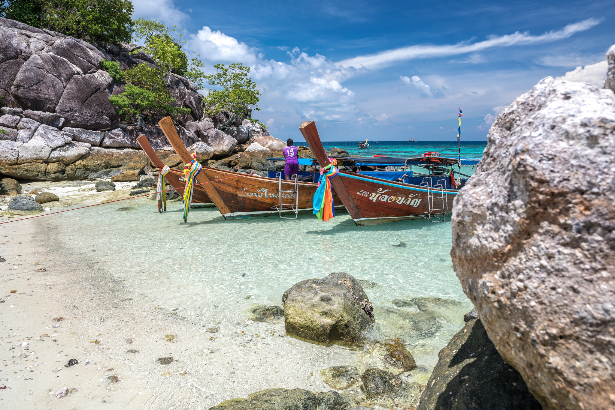 Nikon AF-S Nikkor 200-400mm F4G ED-IF VR sample photo. Koh lipe photography