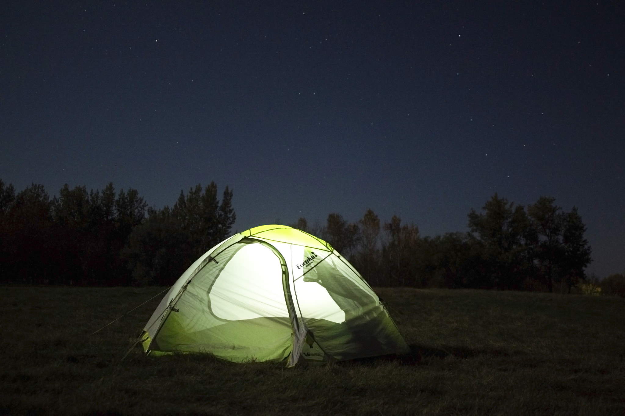 Canon EOS 600D (Rebel EOS T3i / EOS Kiss X5) + Canon EF 24mm F2.8 sample photo. Sleeping under the stars photography