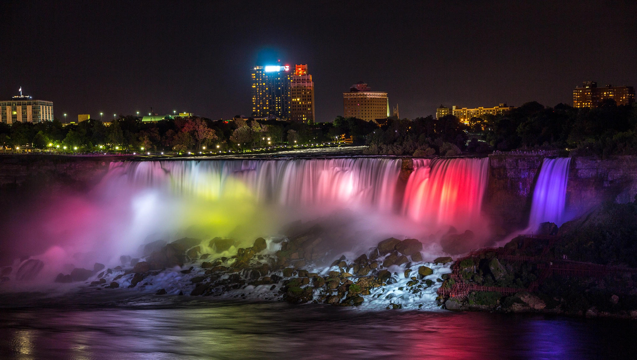 Canon EOS 650D (EOS Rebel T4i / EOS Kiss X6i) sample photo. Niagara nights photography