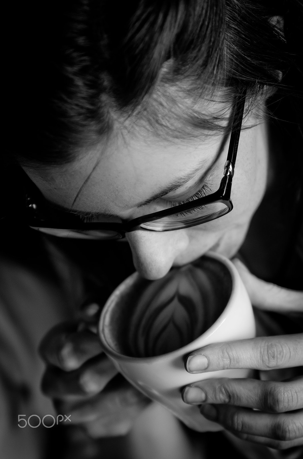 Tamron AF 28-75mm F2.8 XR Di LD Aspherical (IF) sample photo. Happy coffee day photography