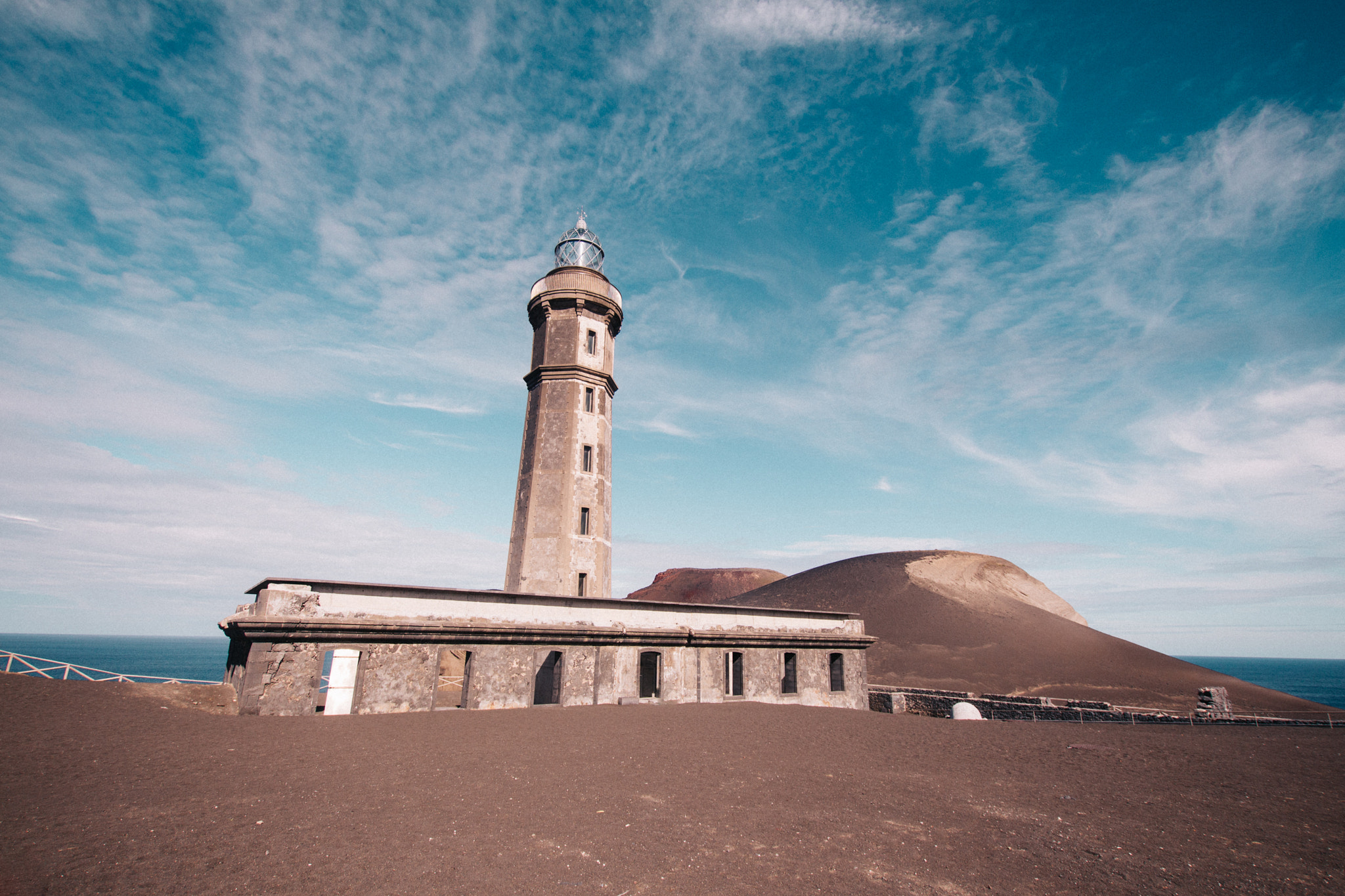 Sigma 10-20mm F3.5 EX DC HSM sample photo. Lighthouse photography