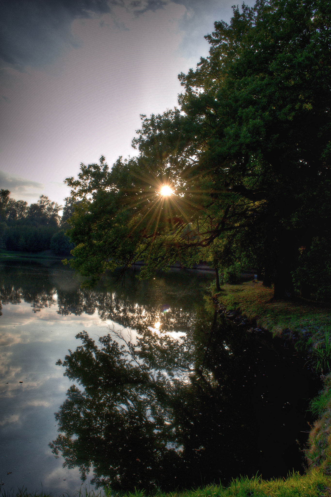 18.00 - 55.00 mm f/3.5 - 5.6 sample photo. Sunset  photography