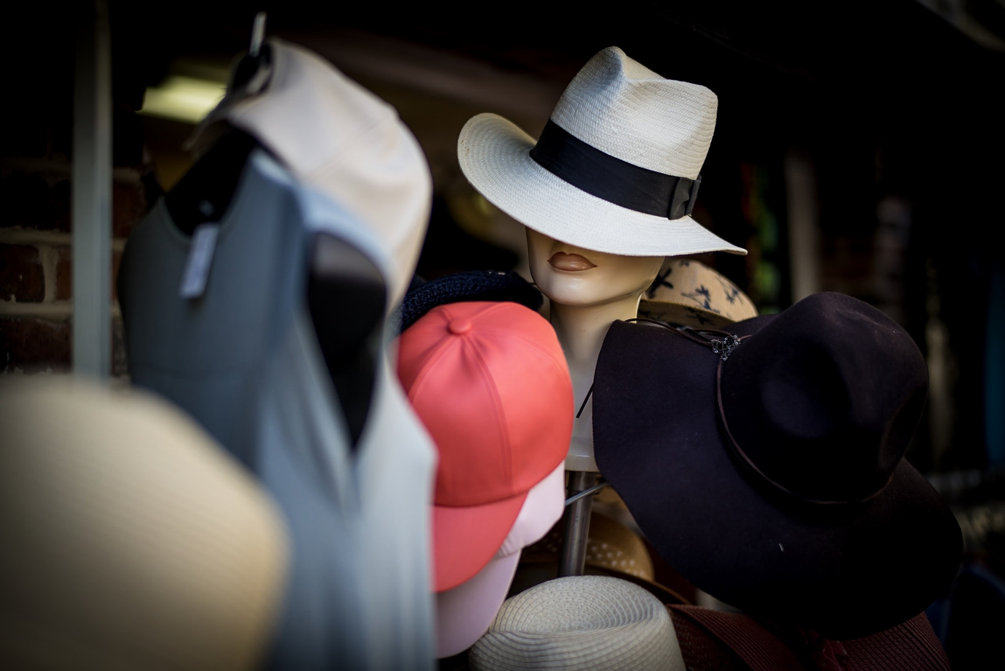Leica Summilux-M 50mm F1.4 ASPH sample photo. Hats photography