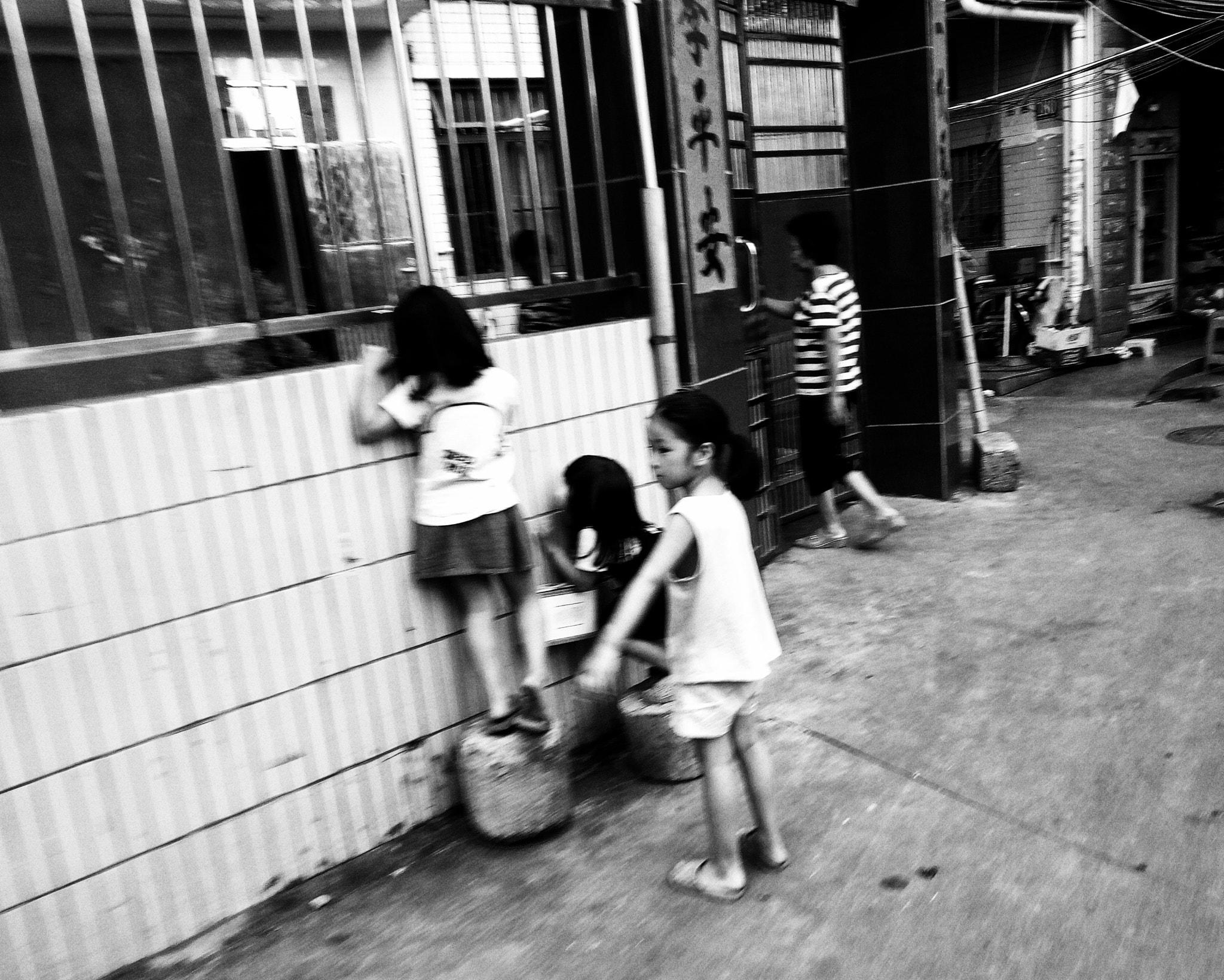 OPPO R7s sample photo. Street photography