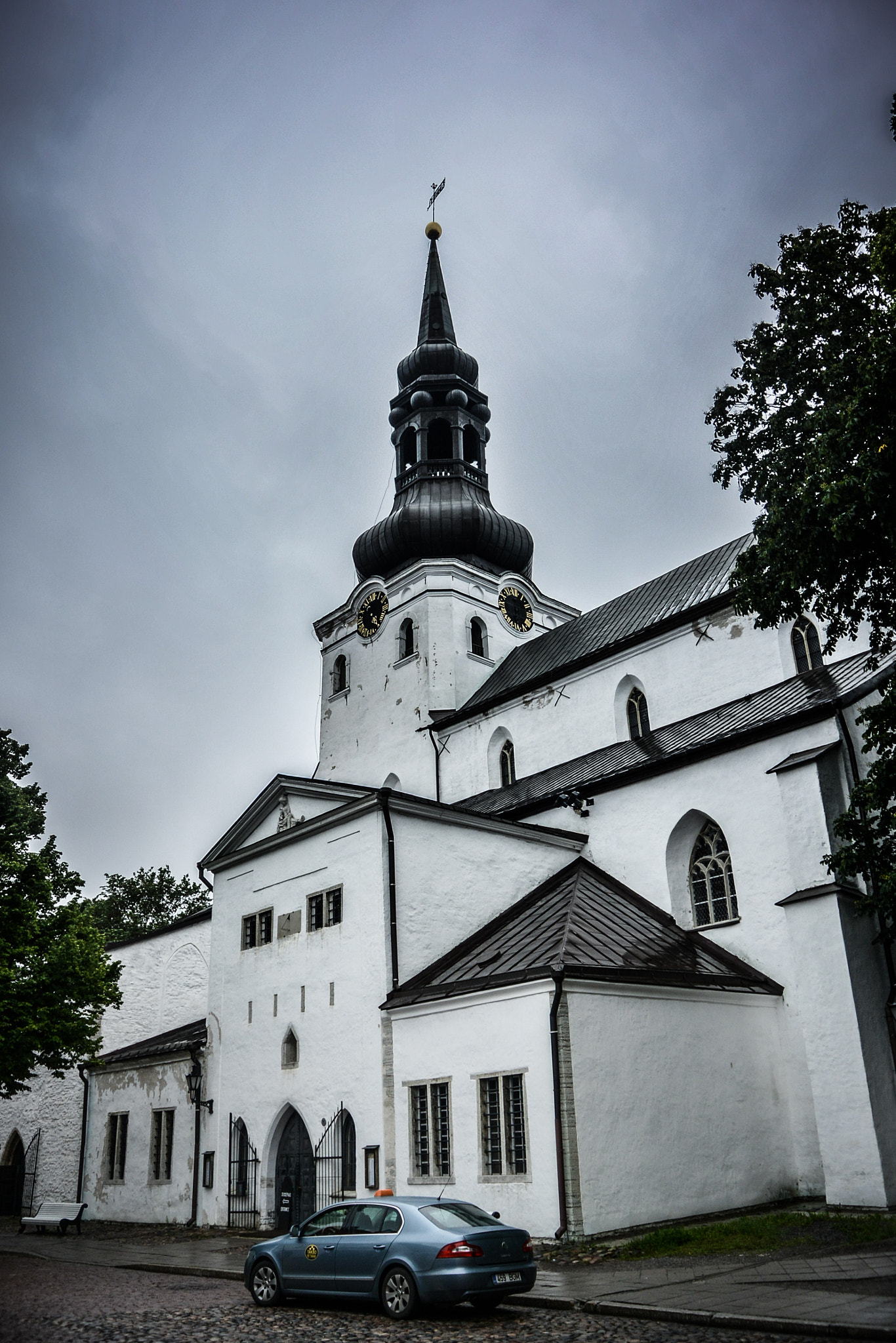 Nikon 1 Nikkor VR 10-30mm F3.5-5.6 sample photo. Tallin, estonia photography