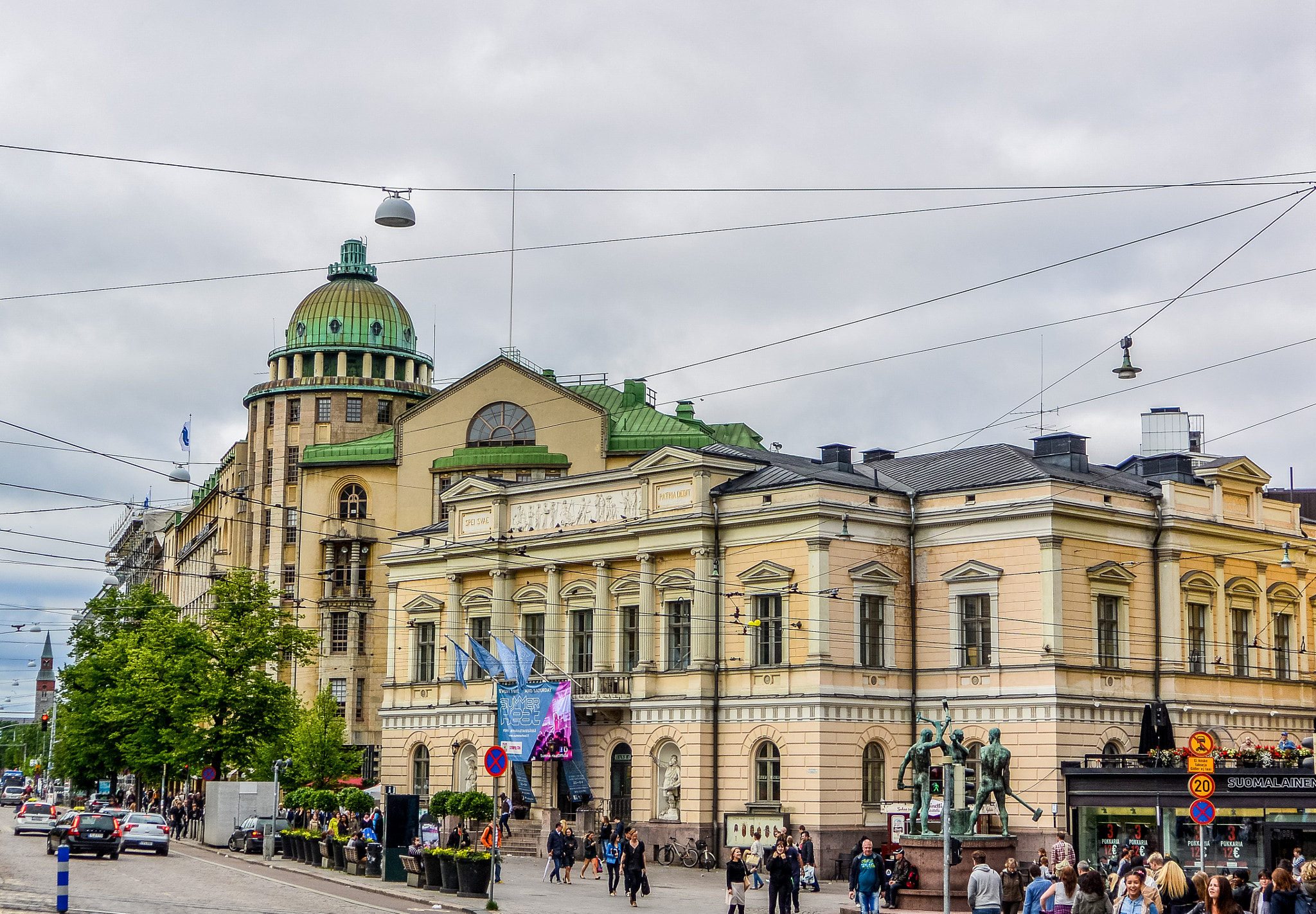 Nikon 1 J3 + Nikon 1 Nikkor VR 10-30mm F3.5-5.6 sample photo. Helsinki photography