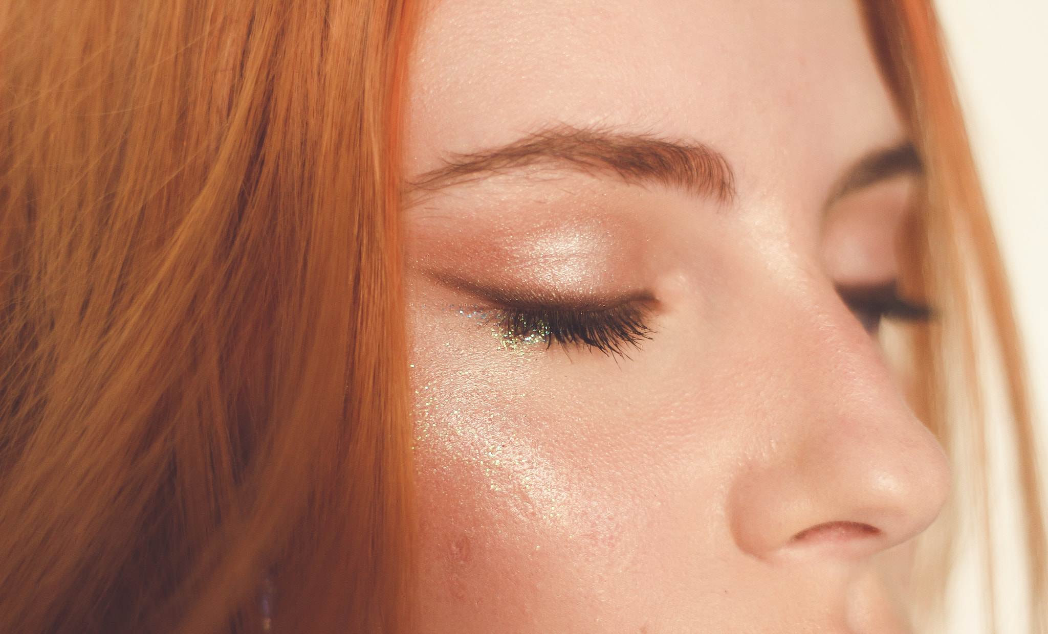 Canon EOS 700D (EOS Rebel T5i / EOS Kiss X7i) + Canon EF 50mm F1.8 II sample photo. Dark mermaid photography