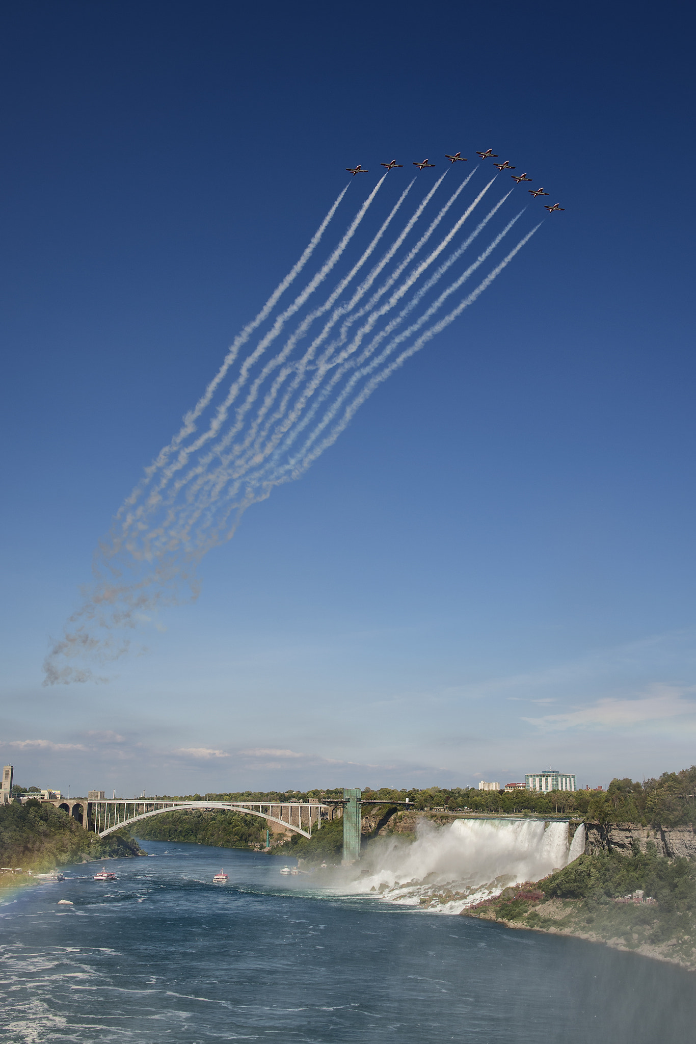 Nikon Df sample photo. Snowbirds over niagara falls photography