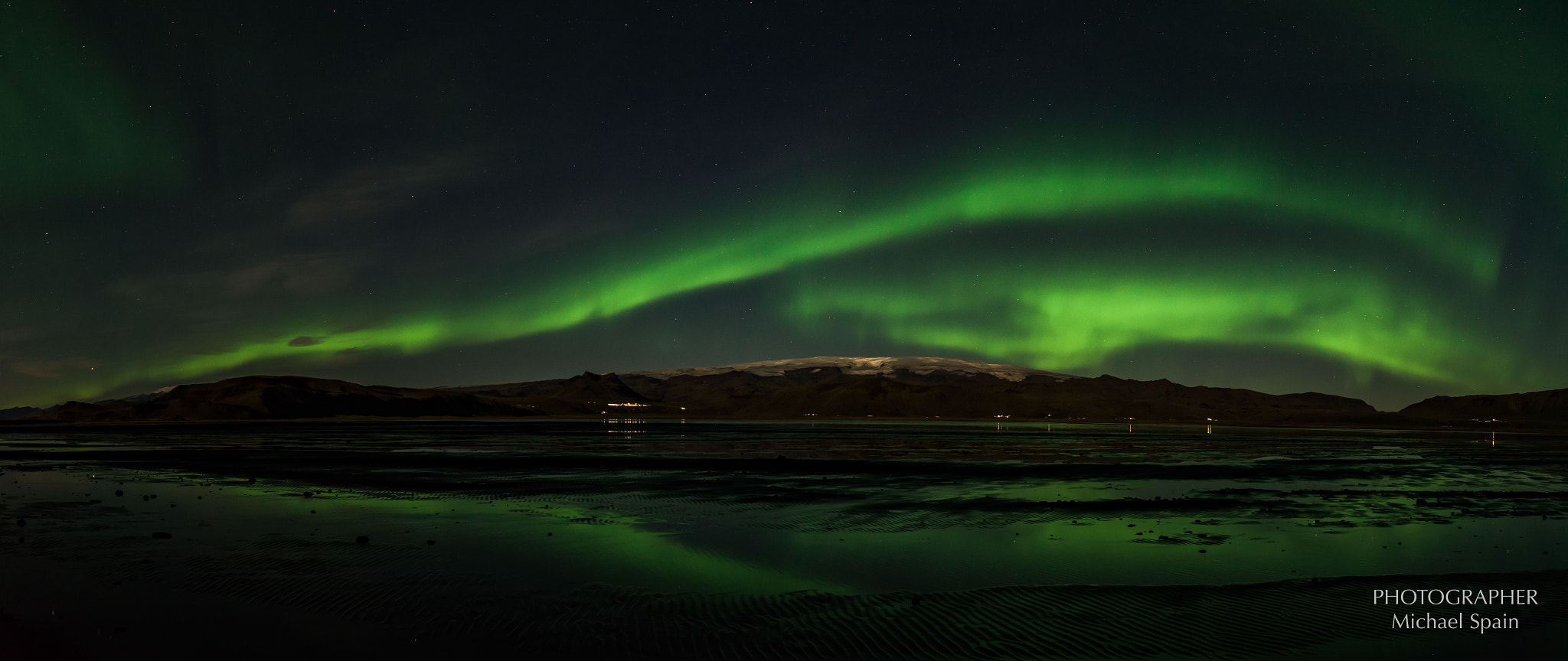 Hasselblad H6D + HCD 28 sample photo. Iceland northern lights photography