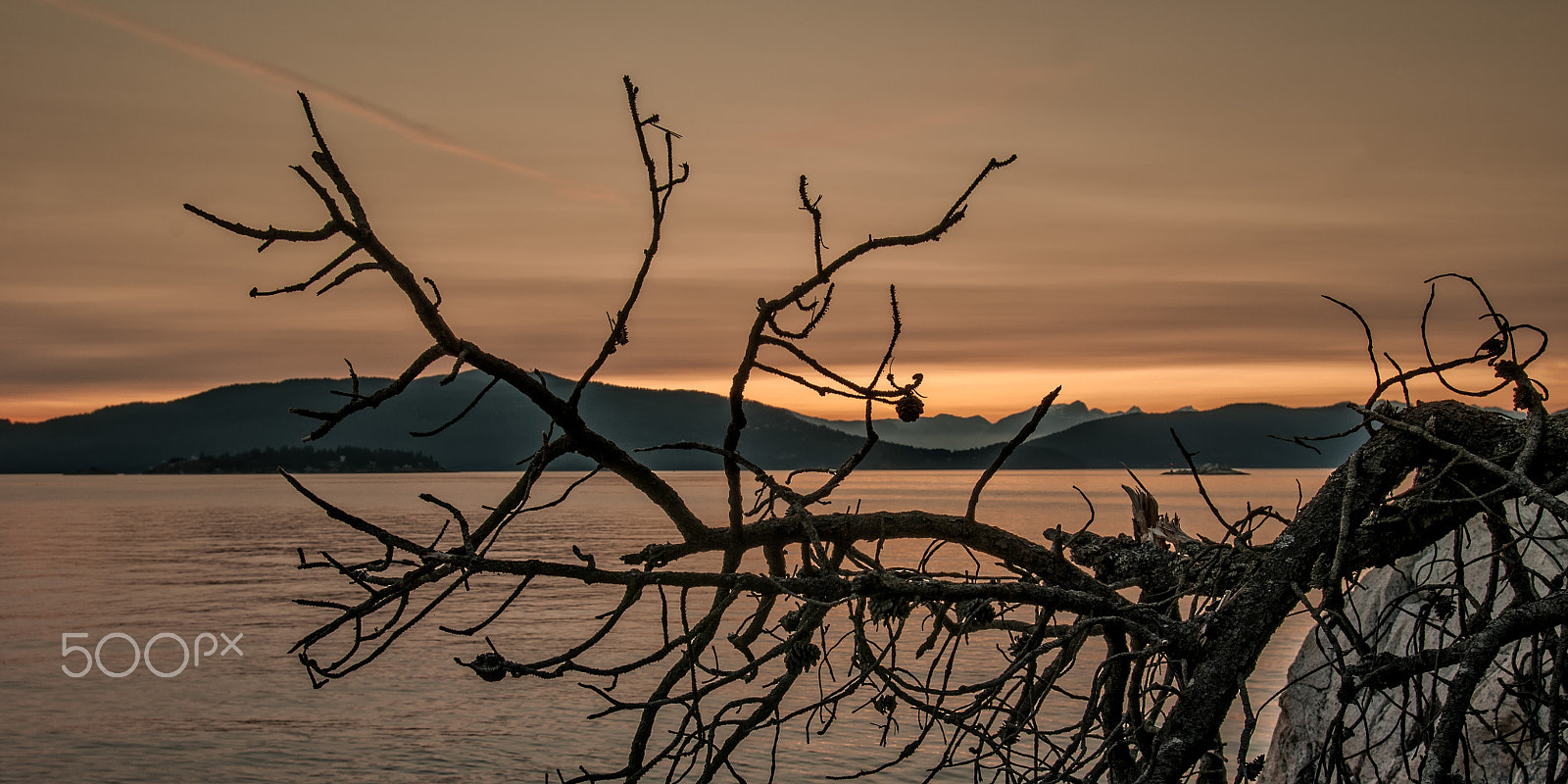 Nikon AF-S Nikkor 17-35mm F2.8D ED-IF sample photo. Day is done photography