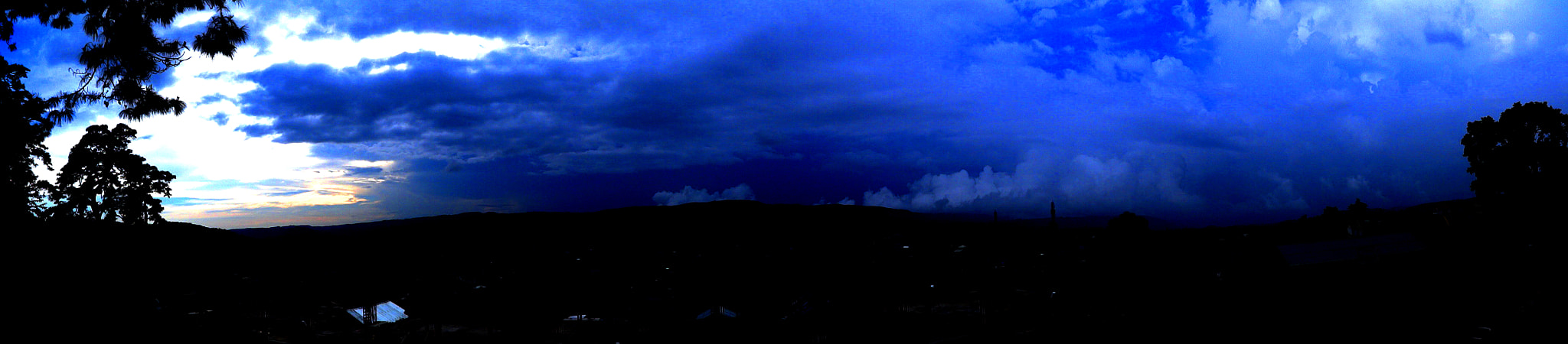 Sony Cyber-shot DSC-HX7V sample photo. Low light landscape photography