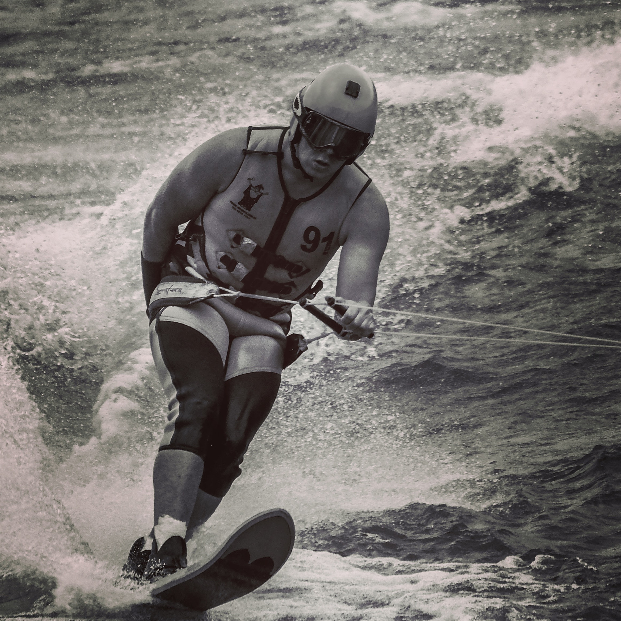 Fujifilm X-Pro2 + Fujifilm XF 55-200mm F3.5-4.8 R LM OIS sample photo. Waterskiër photography