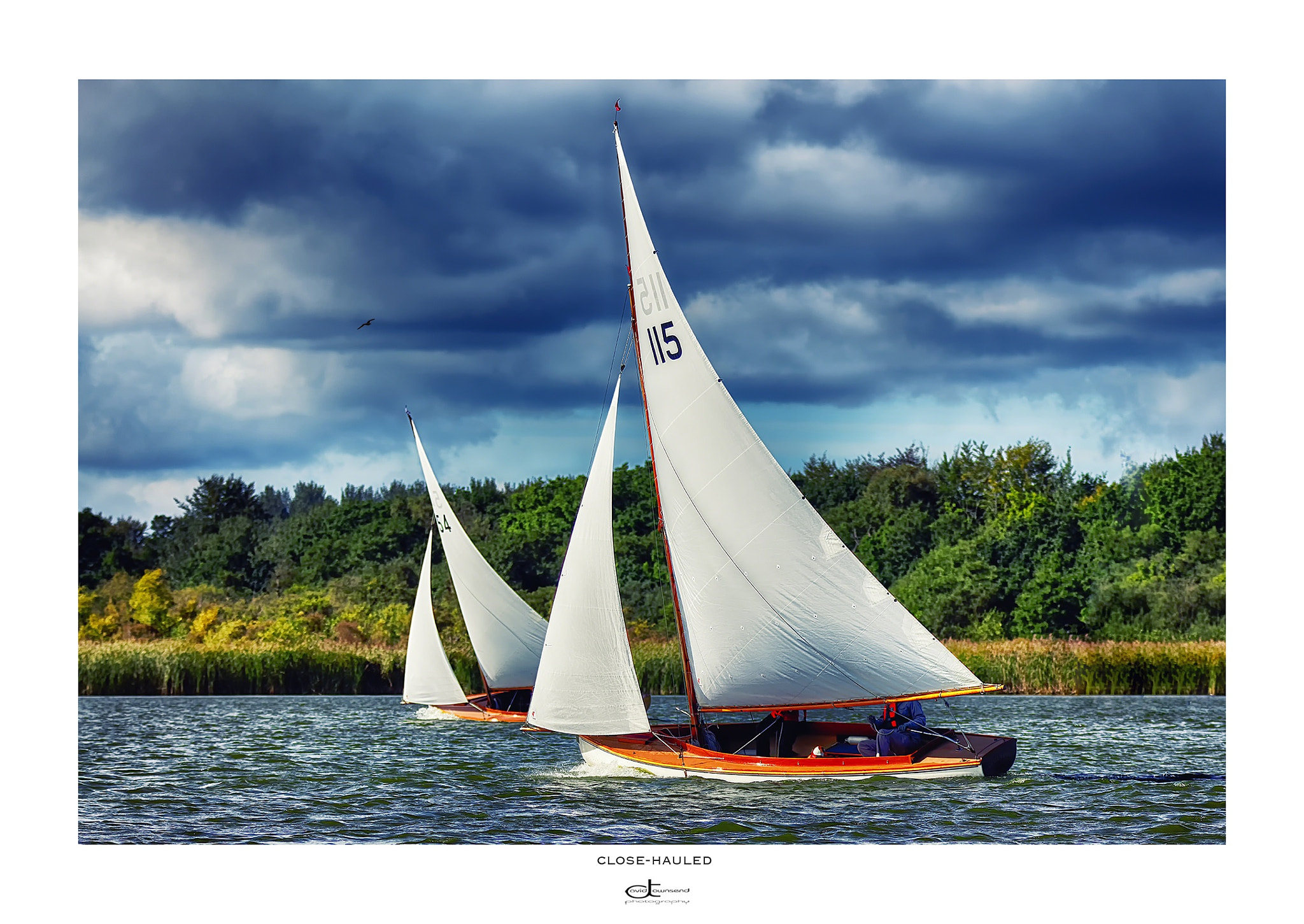 Canon EF 70-200mm F2.8L IS II USM sample photo. Close-hauled, simply sailing. norfolk broads, uk photography