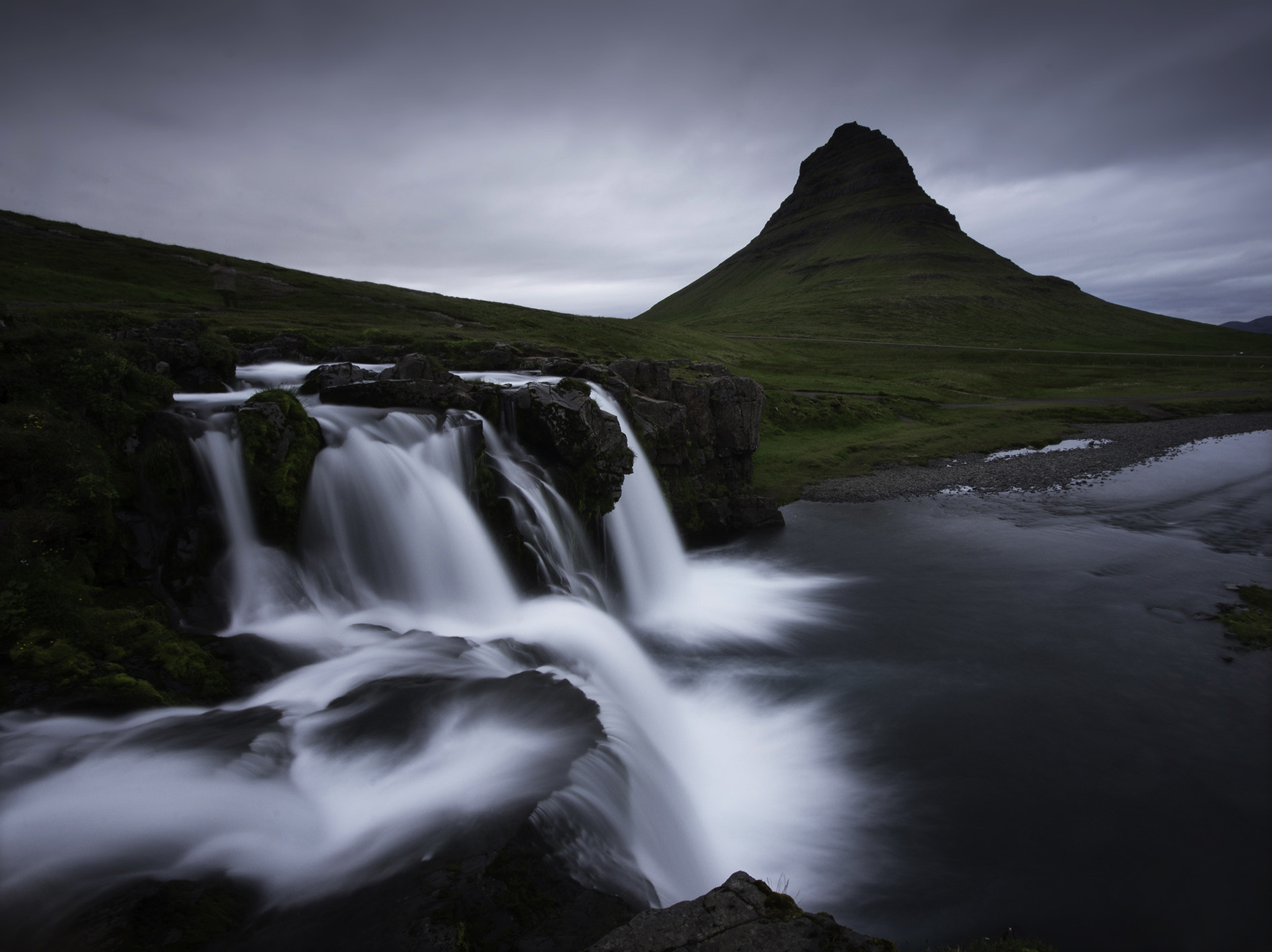 Sigma 10-20mm F4-5.6 EX DC HSM sample photo. Kirkjufell photography