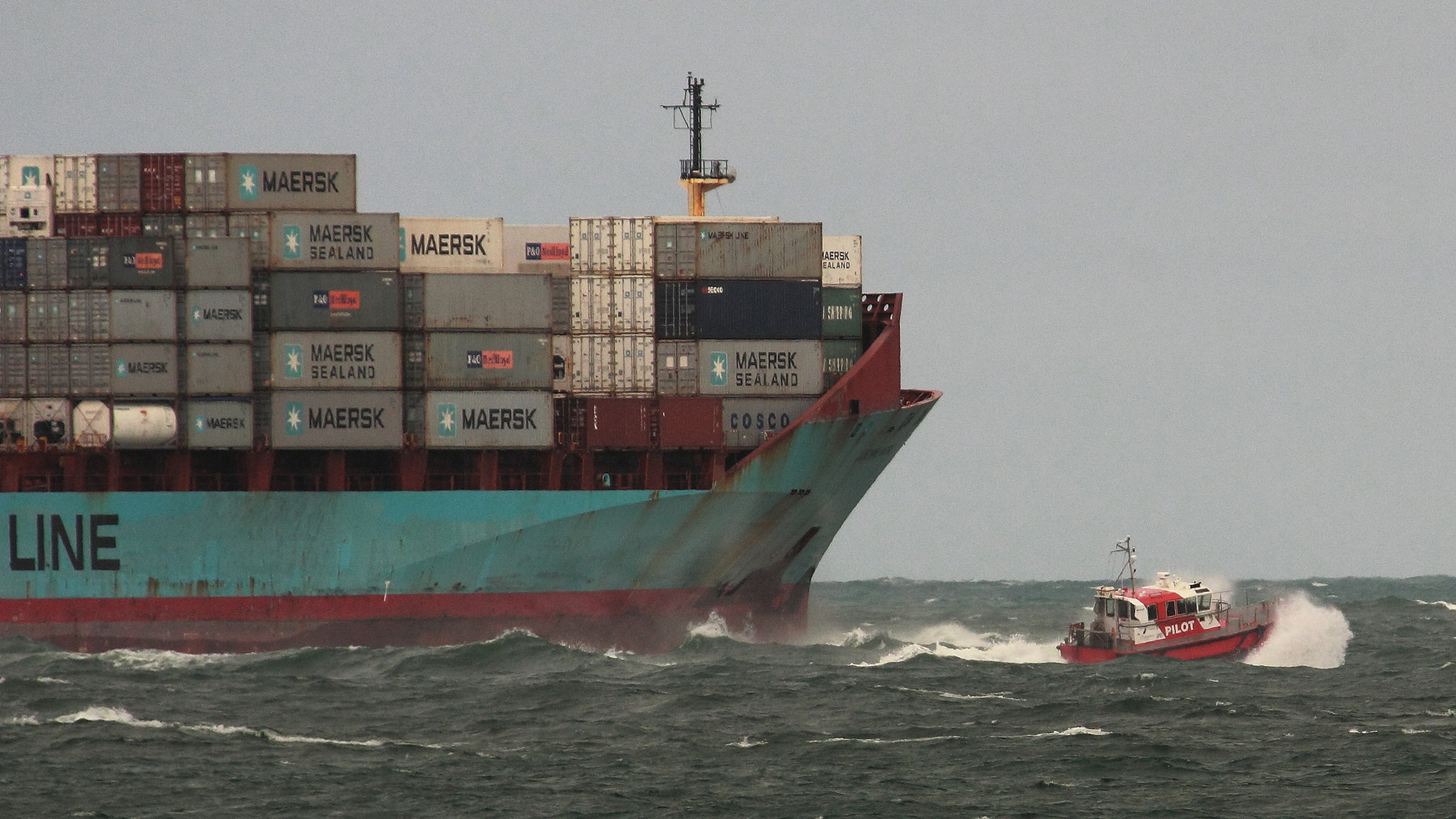 Tamron SP 150-600mm F5-6.3 Di VC USD sample photo. Pilot and the ship photography