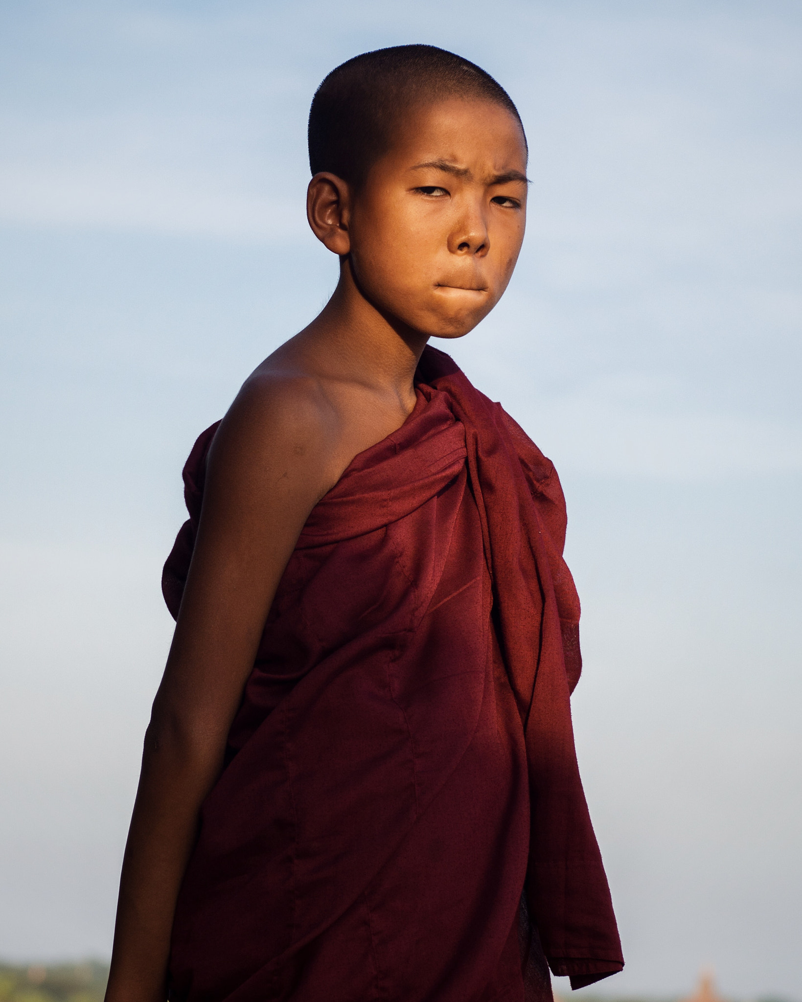 Olympus OM-D E-M5 + Sigma 60mm F2.8 DN Art sample photo. Monk kid photography