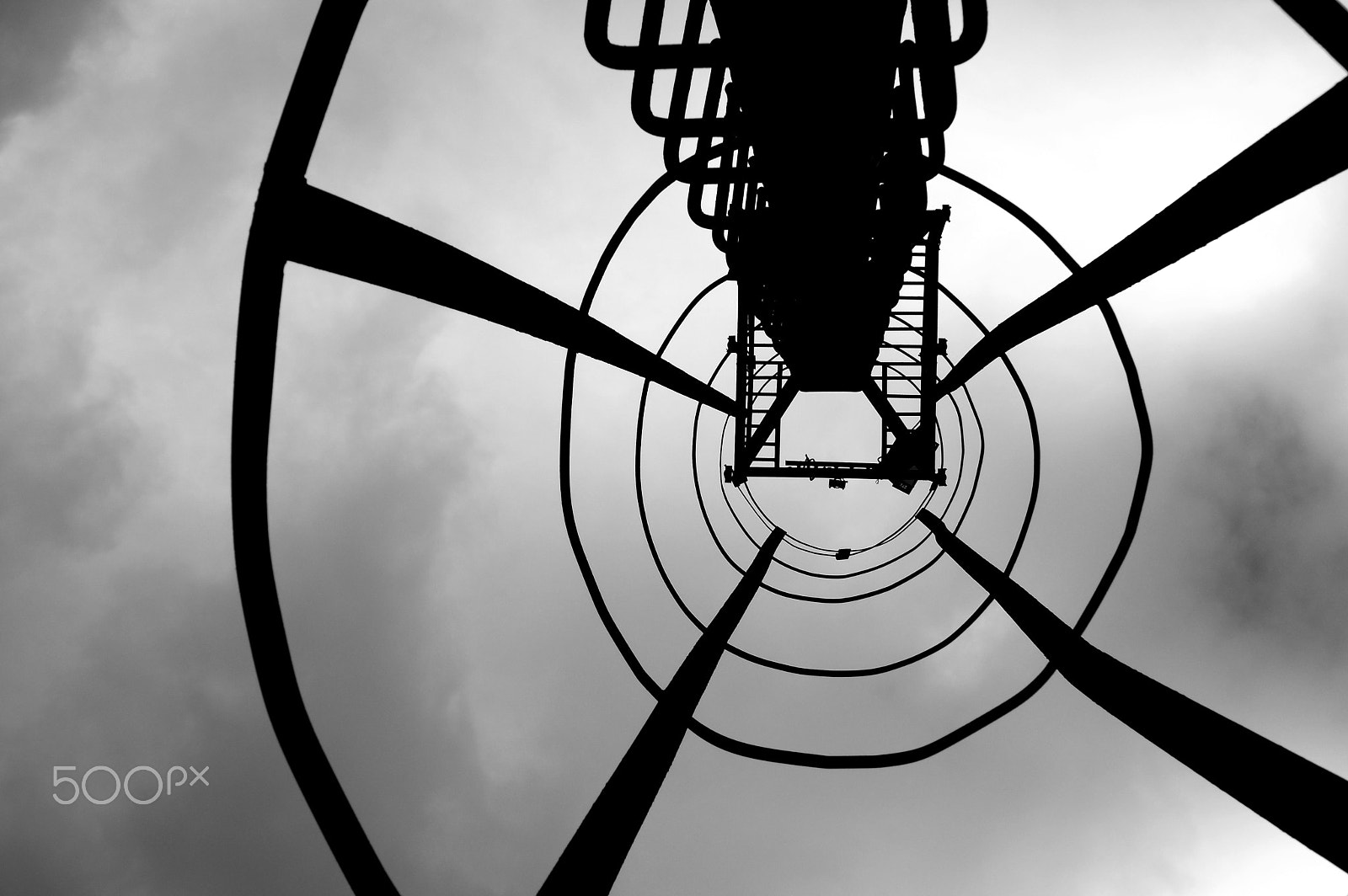 Sigma 18-200mm F3.5-6.3 DC sample photo. Abstract sky photography