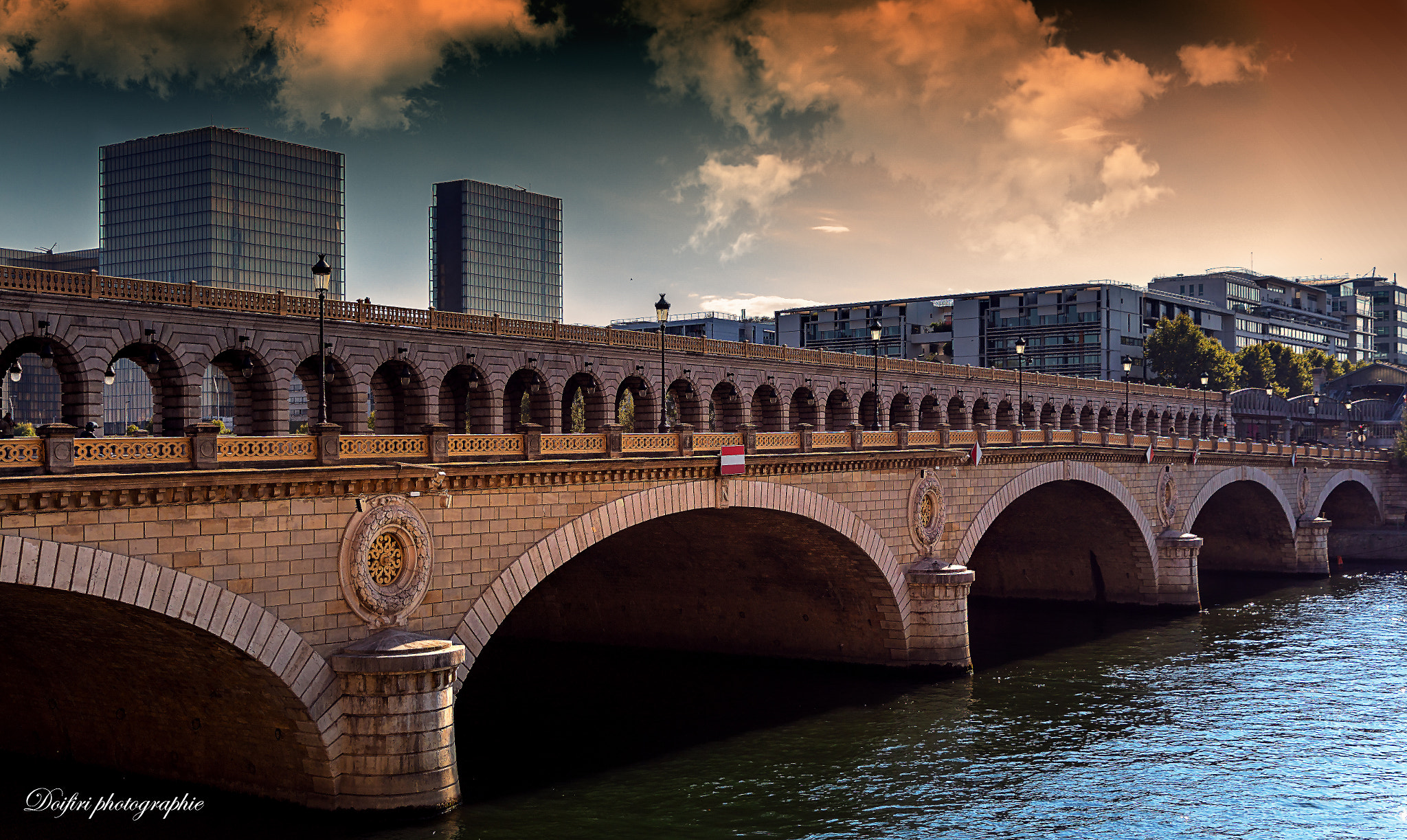 Sigma 24-70mm F2.8 EX DG Macro sample photo. Le pont de bercy paris photography