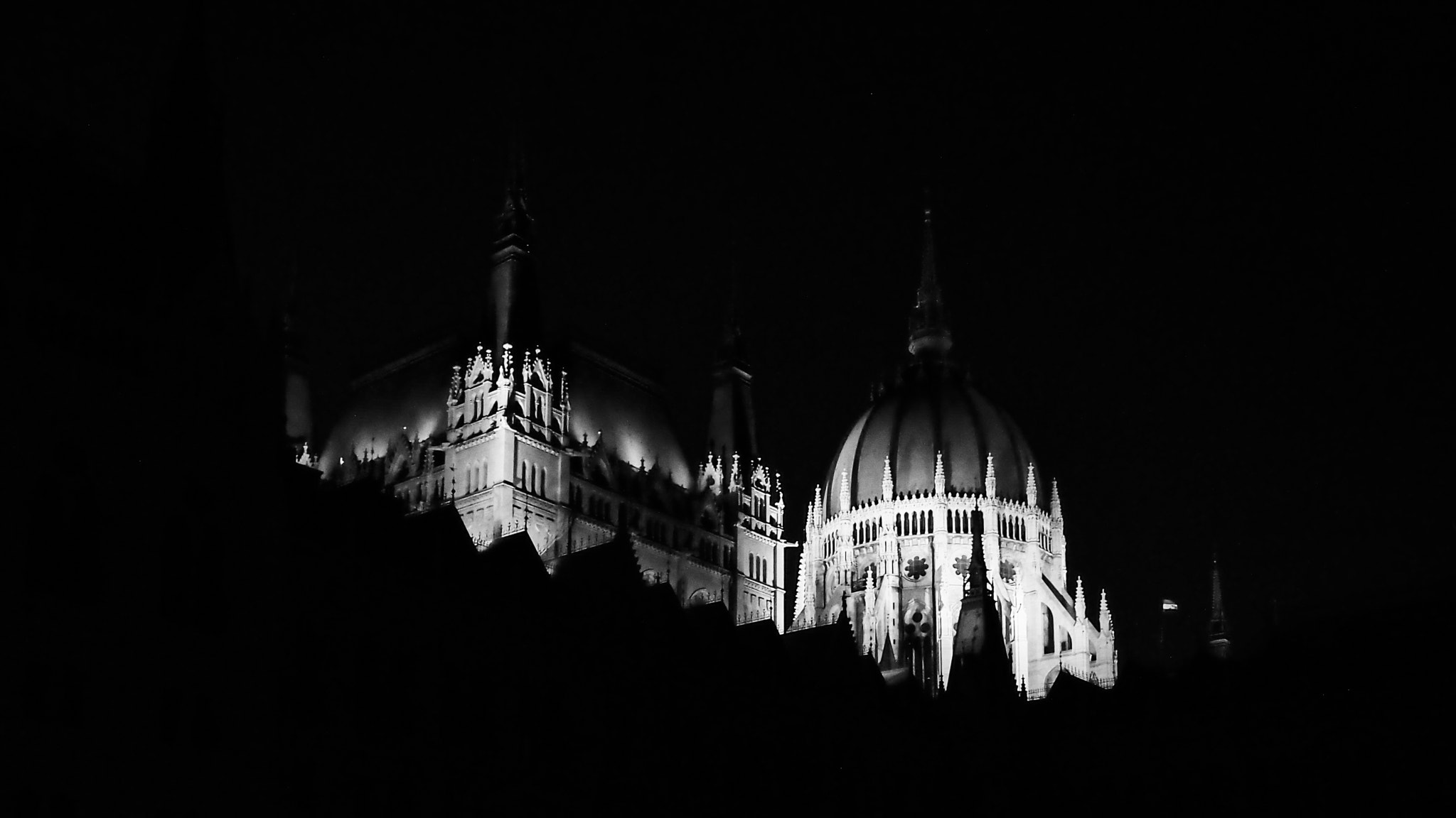 Olympus PEN E-PL3 sample photo. Hungary parliament photography