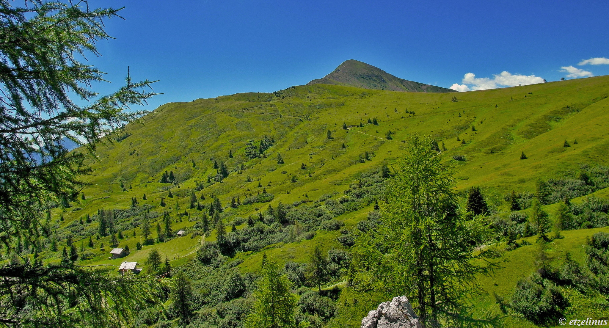 Samsung EX1 sample photo. Dolomiti, monte pore photography