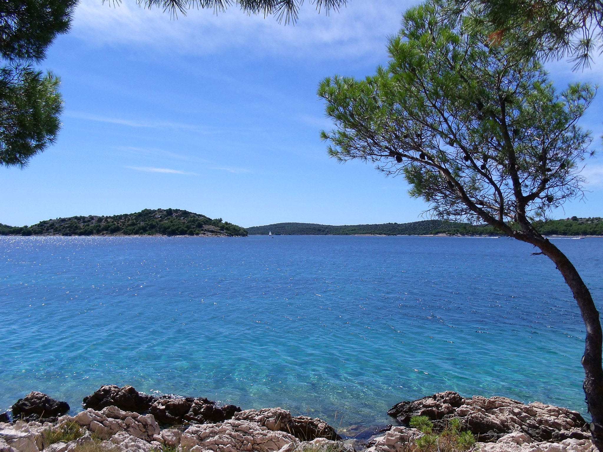 Fujifilm FinePix J250 sample photo. Adriatic sea photography