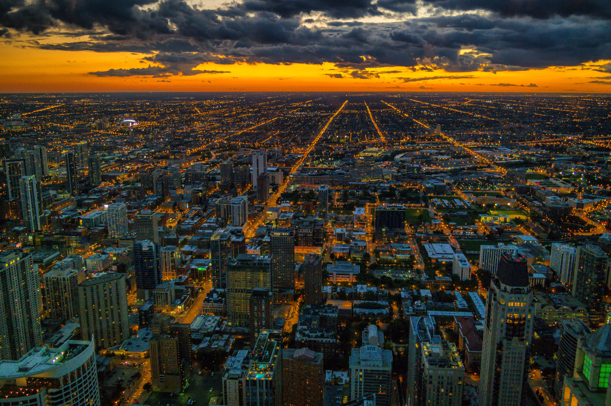 Samsung NX300M + Samsung NX 18-55mm F3.5-5.6 OIS sample photo. Chicago sunset photography