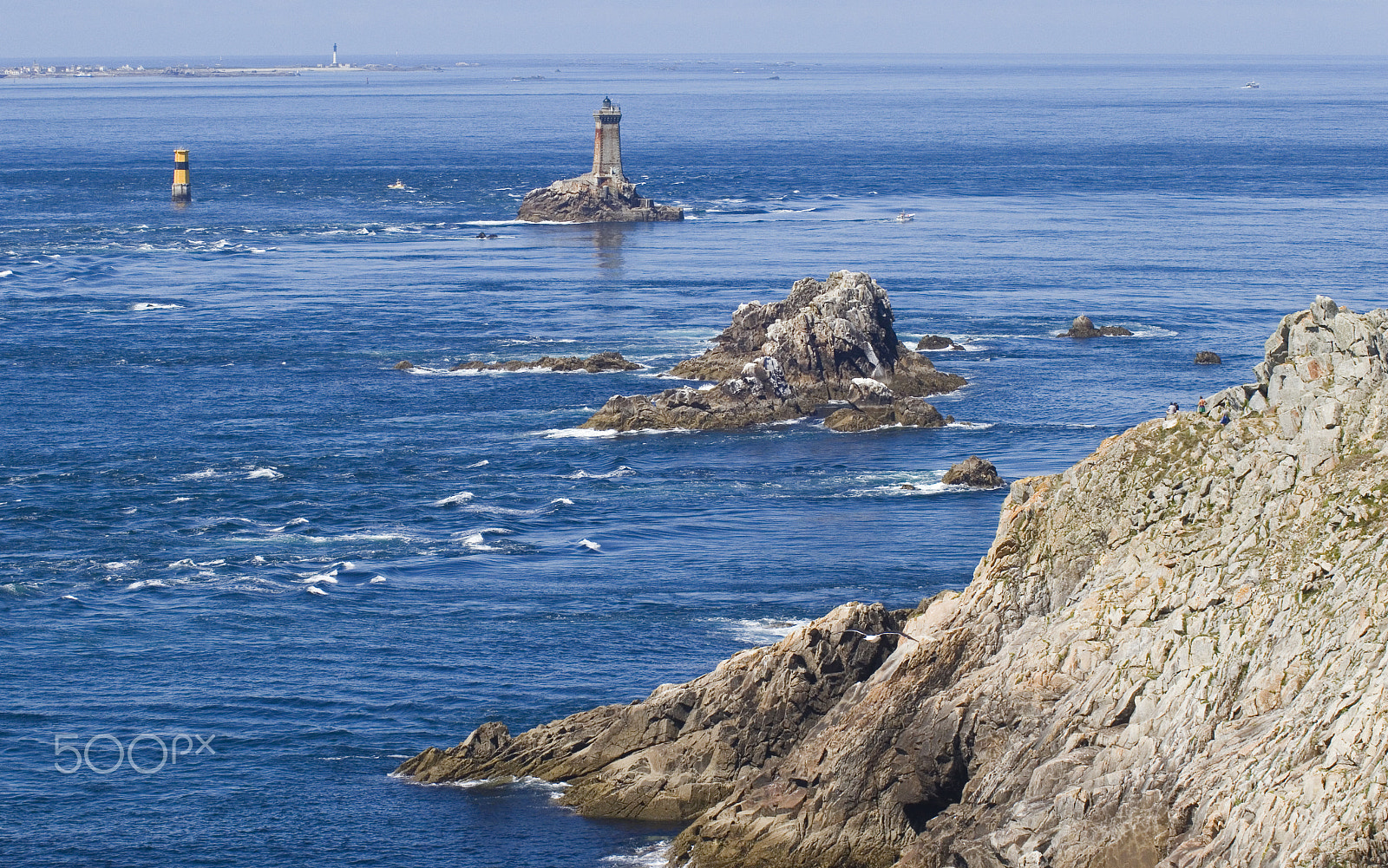 Canon EF 70-200mm F2.8L USM sample photo. Lighthouses at pointe du raz photography