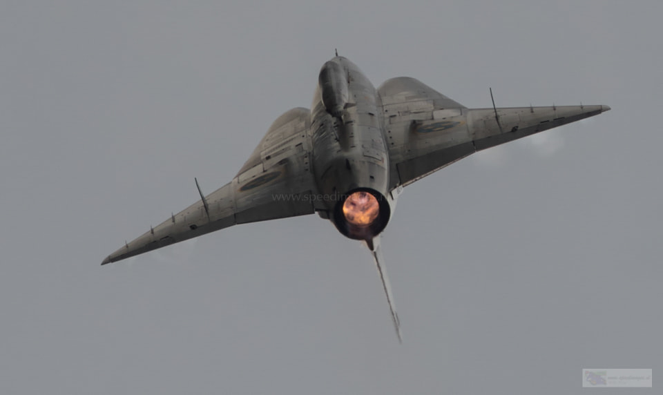 Canon EF 200mm F2.8L II USM sample photo. Saab 35 draken photography