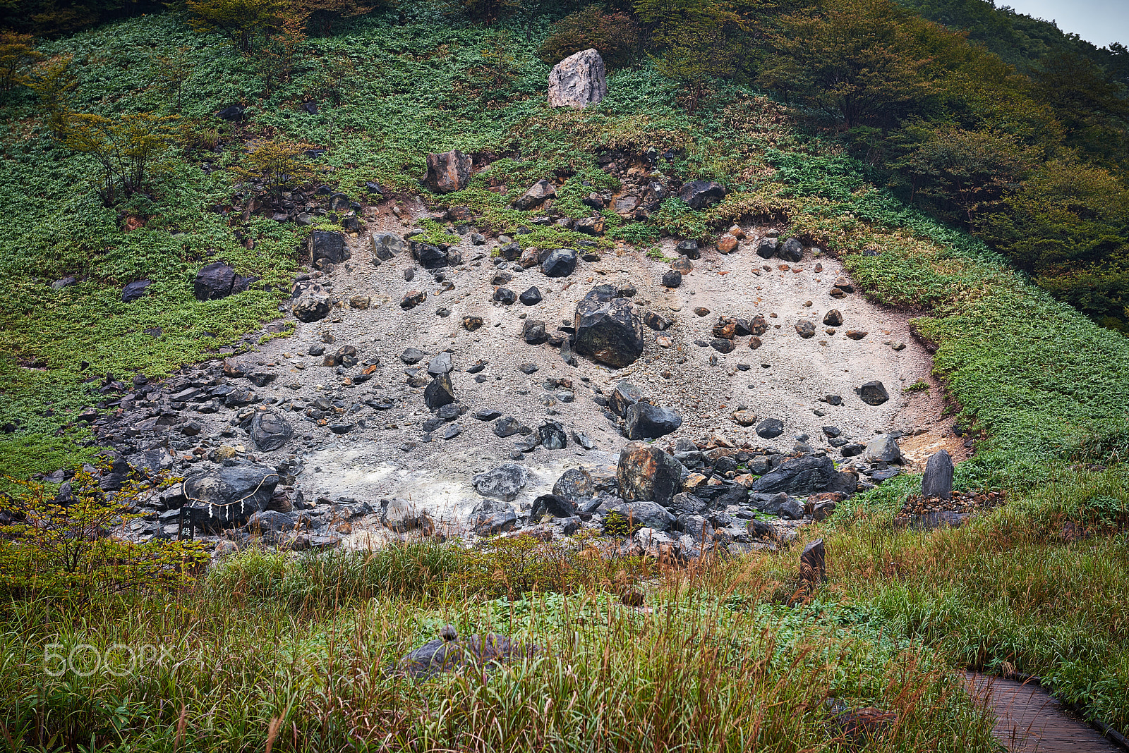 Nikon AF-S Nikkor 24-70mm F2.8G ED sample photo. That's "killing stone" photography