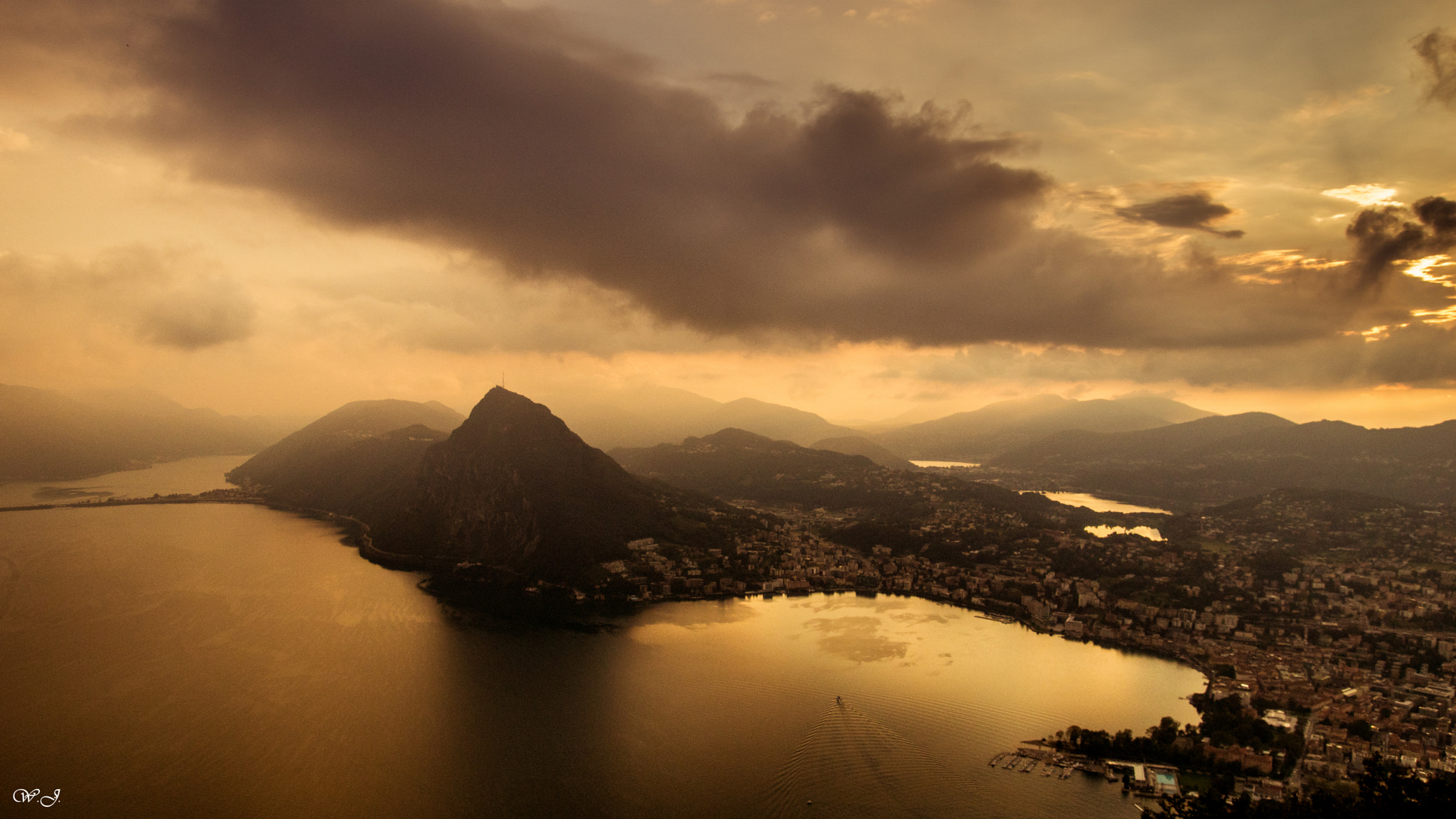 Sony ILCA-77M2 sample photo. Mystic aura around lugano photography