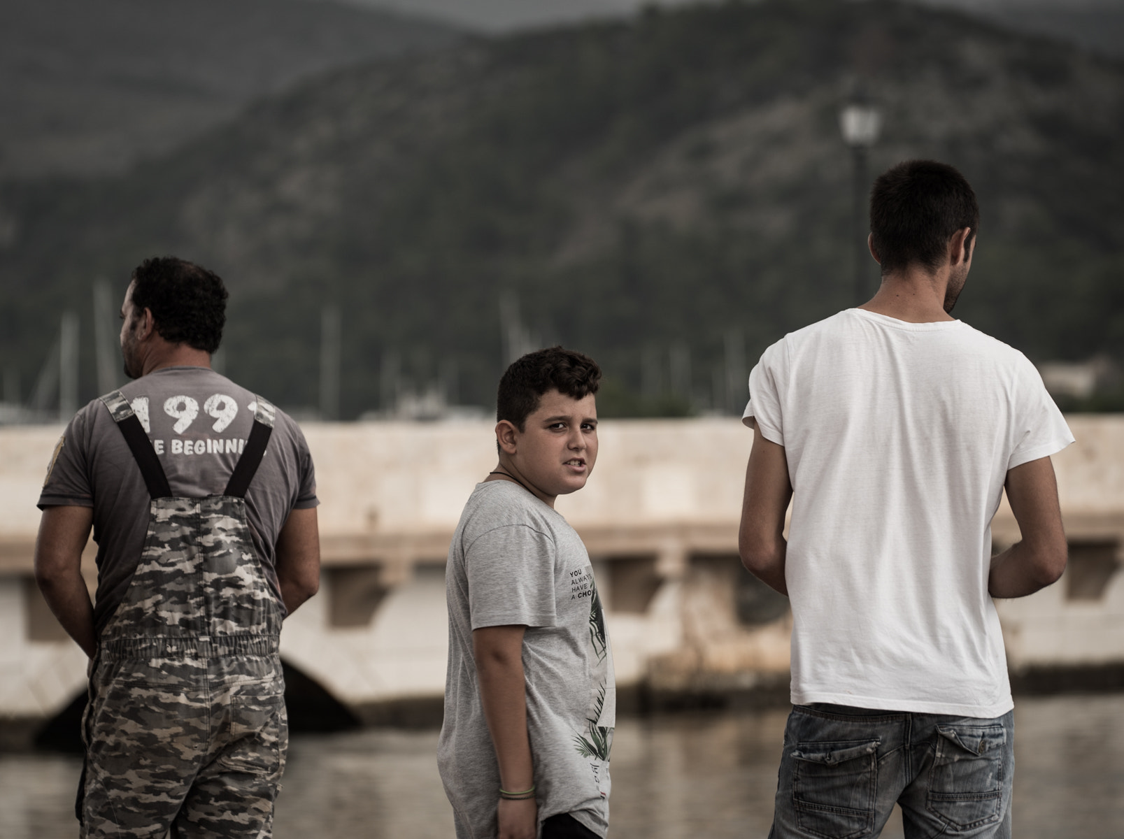 Sony a7S + Sony FE 70-200mm F4 G OSS sample photo. What the f**k are you looking at? photography