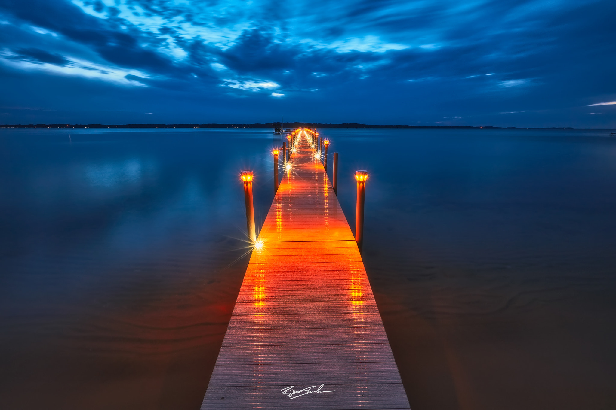 Canon EF 16-35mm F2.8L II USM sample photo. Runway photography